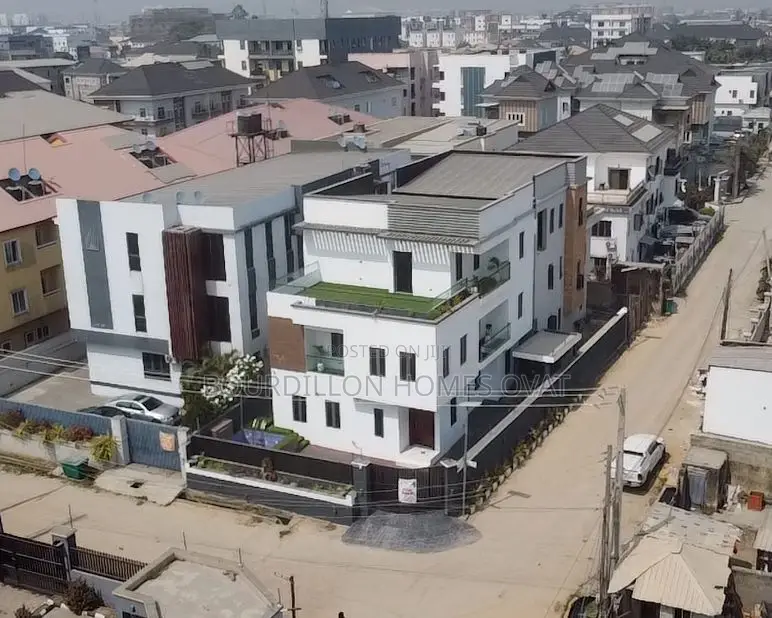 5bdrm Duplex in Lekki for sale in Lekki