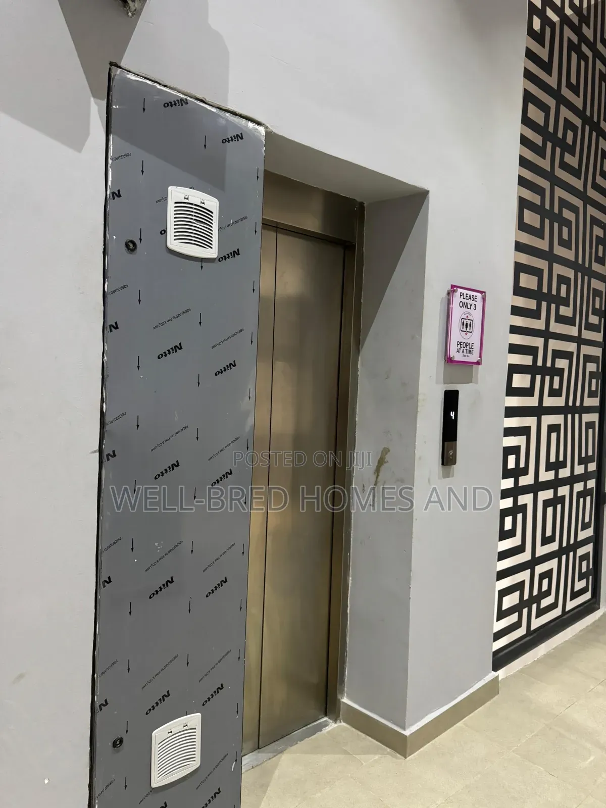3bdrm Apartment in Lekki Phase 1 Lagos for sale in Lekki Phase 1