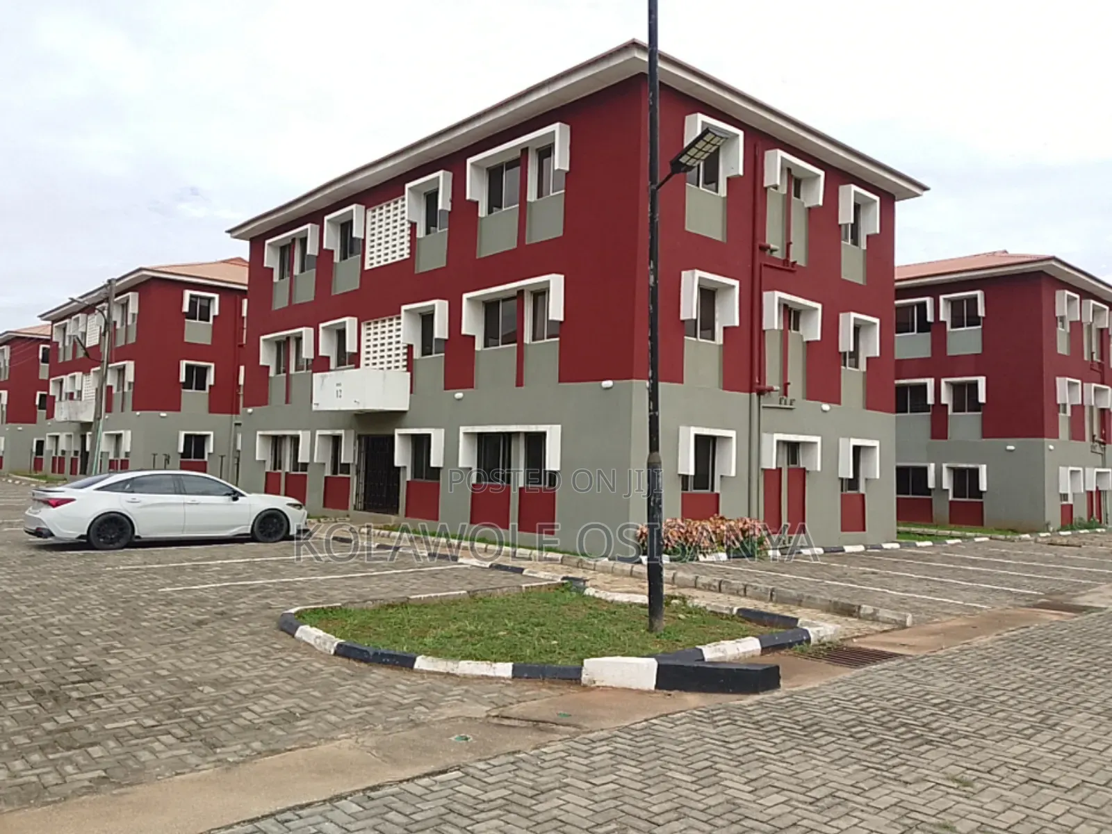 3bdrm Apartment in Egan Igando Housing for sale in Igando / Ikotun/Igando