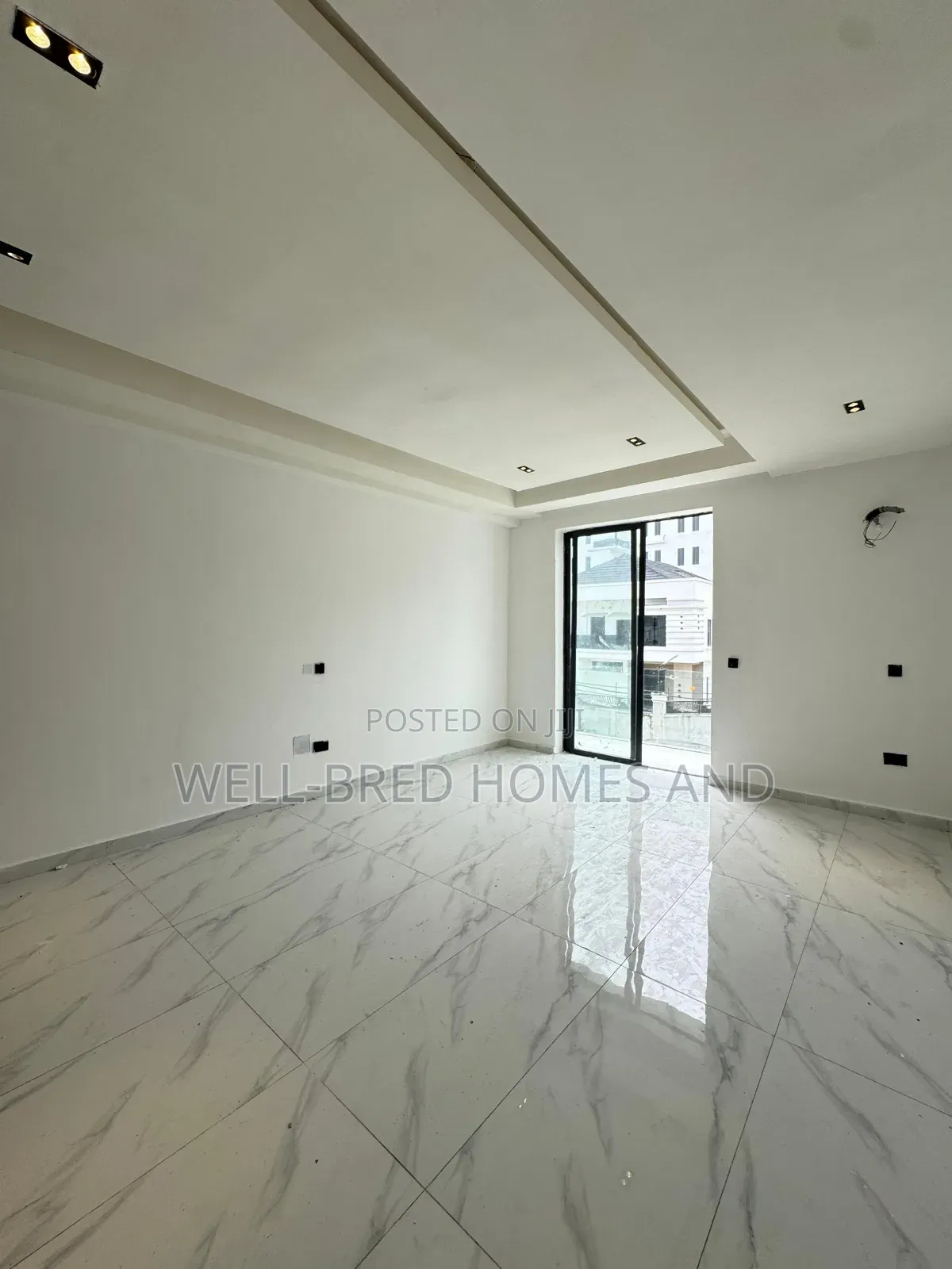 2bdrm Apartment in Ikate Lekki Lagos for sale in Lekki