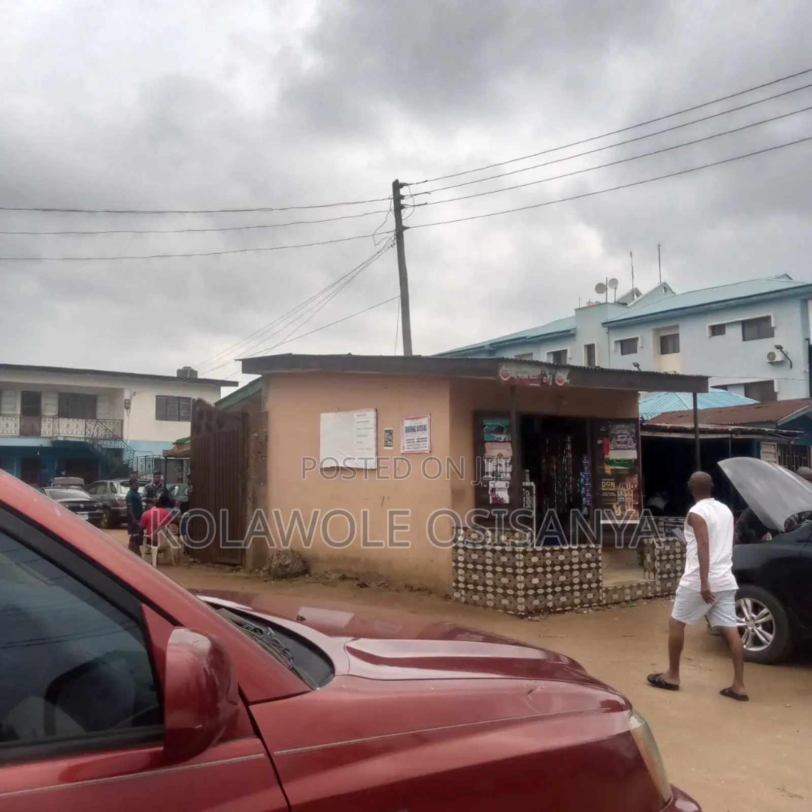 Commercial Plot Measuring 30ft by 80ft on Idimu Rd in Arida