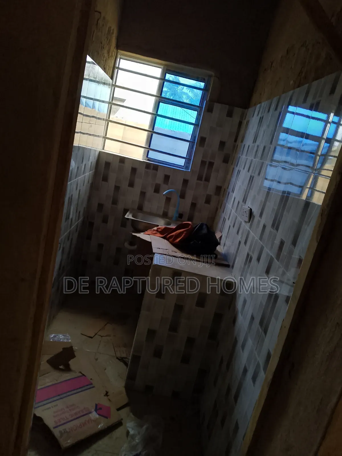 4bdrm Bungalow in Ayobo for sale in Ayobo