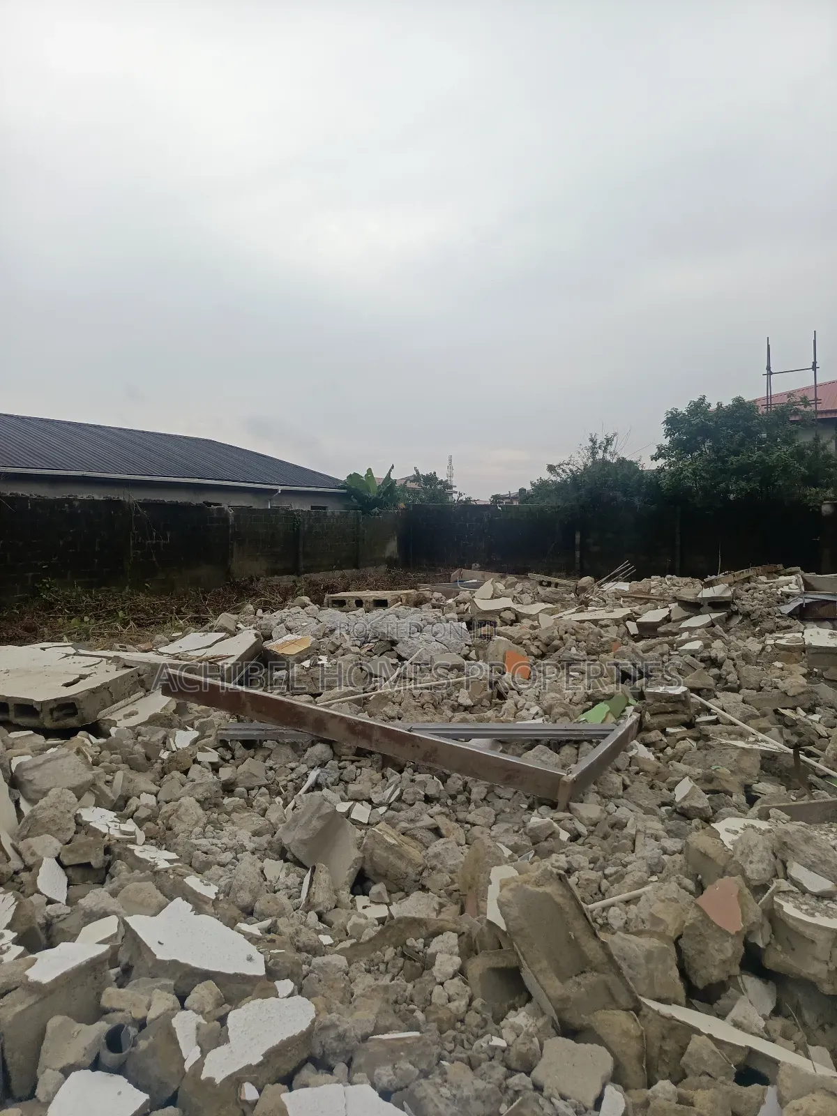 An Affordable Land For Residential/Commercial Use For Sale in Ado / Ajah