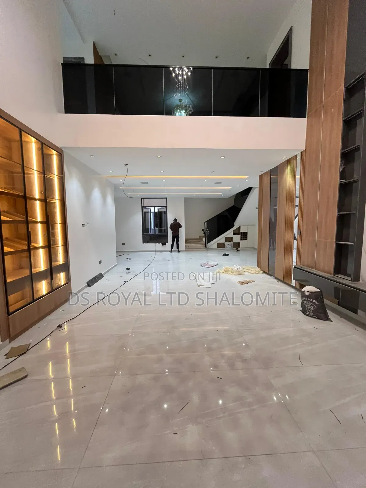 5bdrm Duplex in Lagos Island / Lagos Island for sale in Lagos Island / Lagos Island