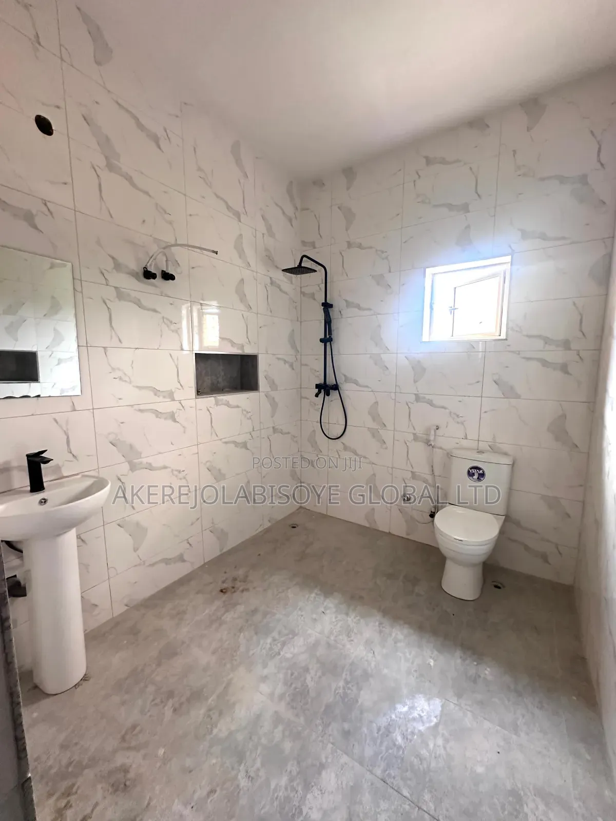 4bdrm Townhouse/Terrace in Lifecamp Main for sale in Life Camp