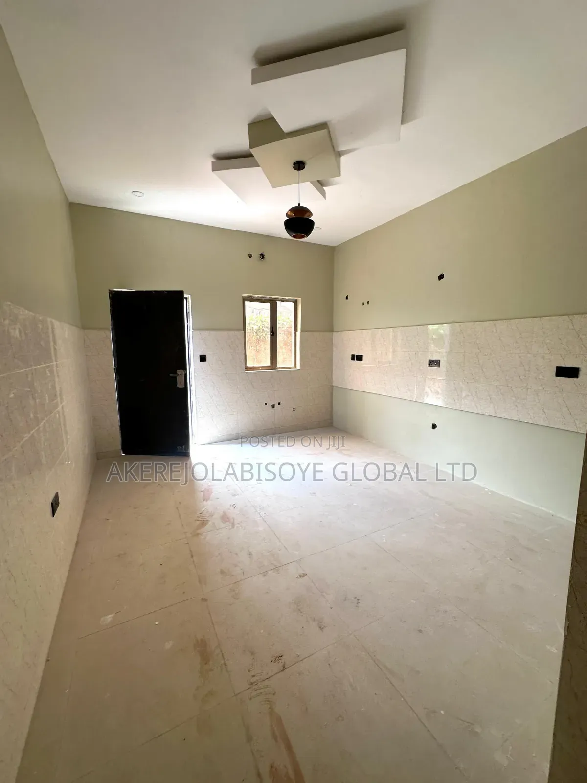 4bdrm Townhouse/Terrace in Lifecamp Main for sale in Life Camp