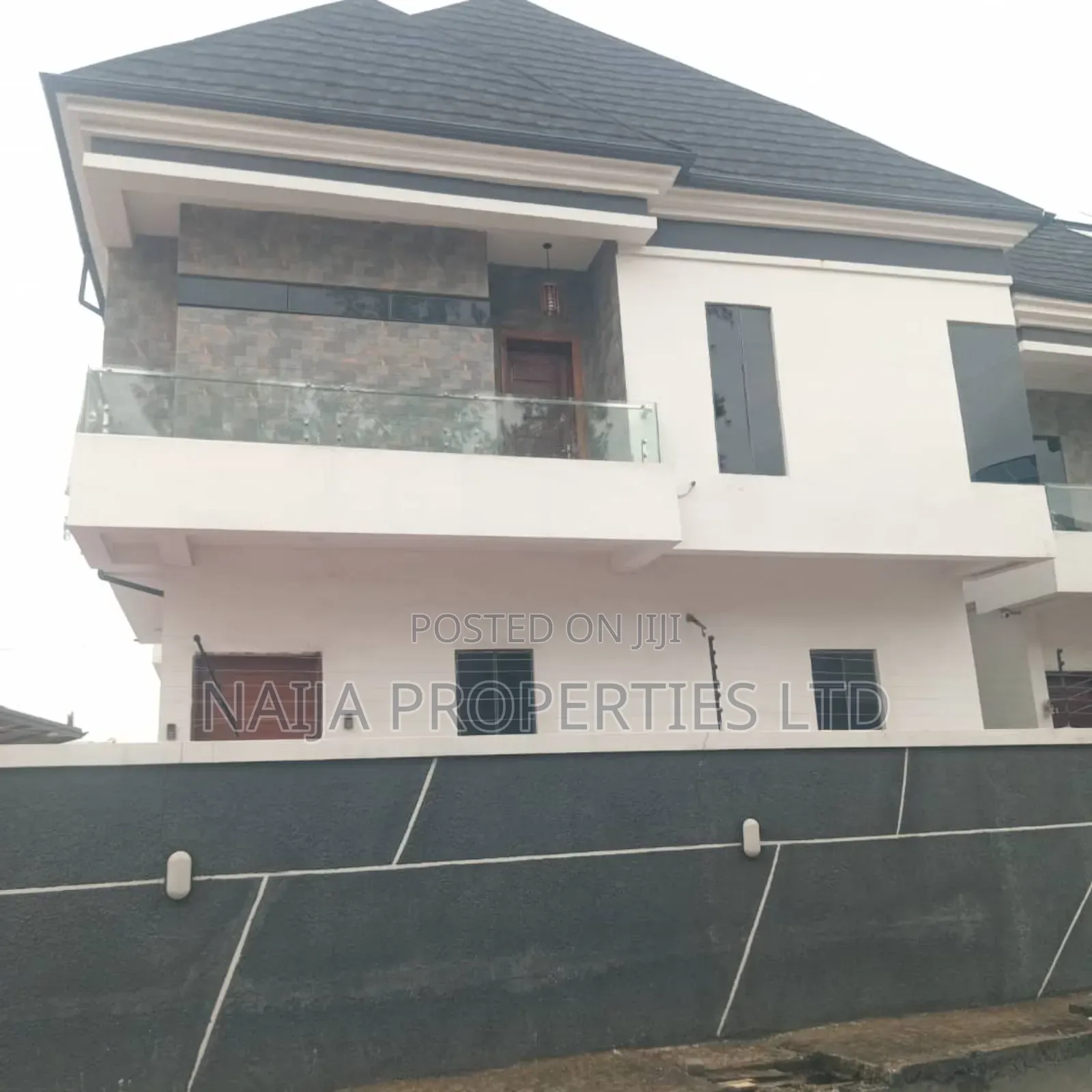 5bdrm Duplex in Chevyview Estate, Lekki for sale in Lekki