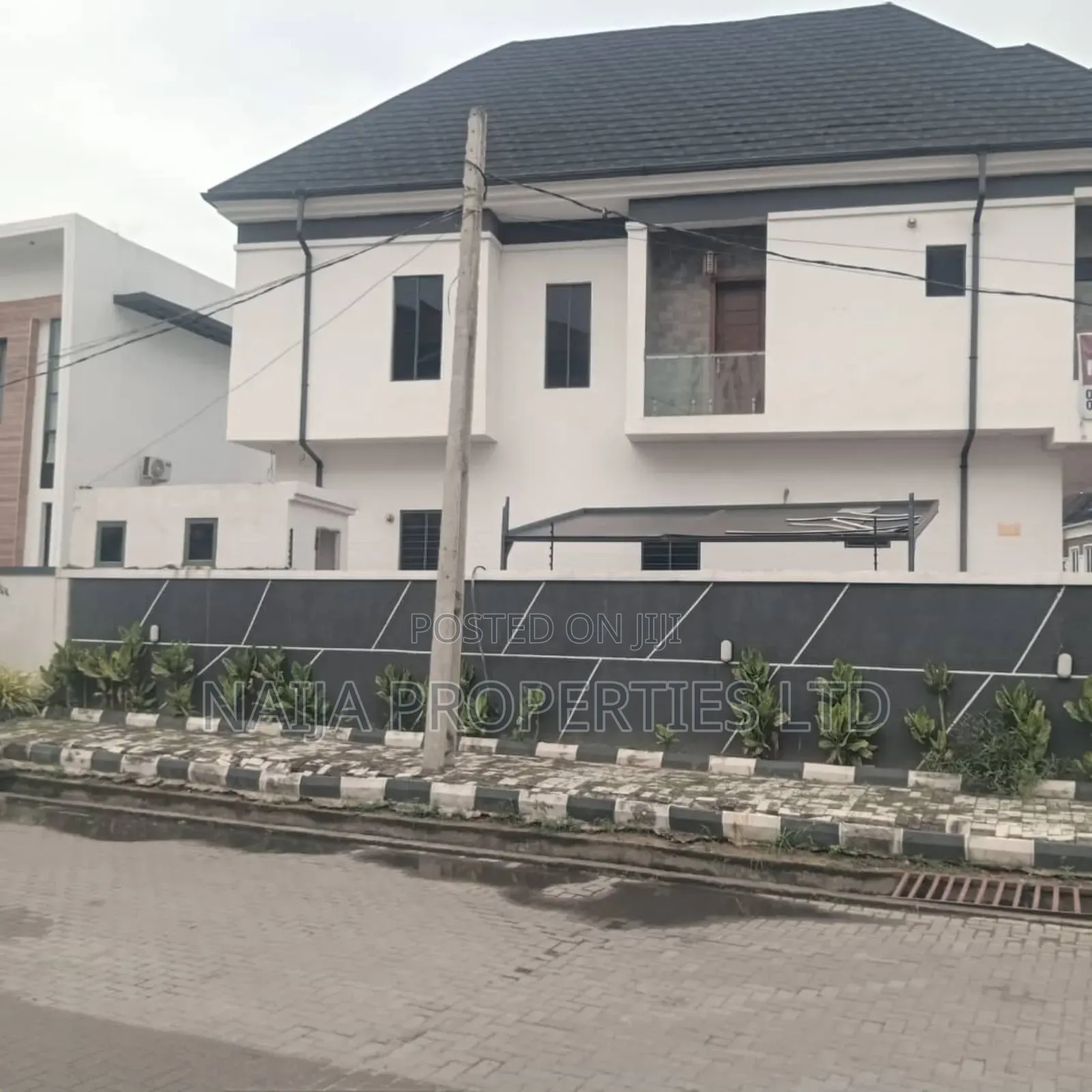 5bdrm Duplex in Chevyview Estate, Lekki for sale in Lekki