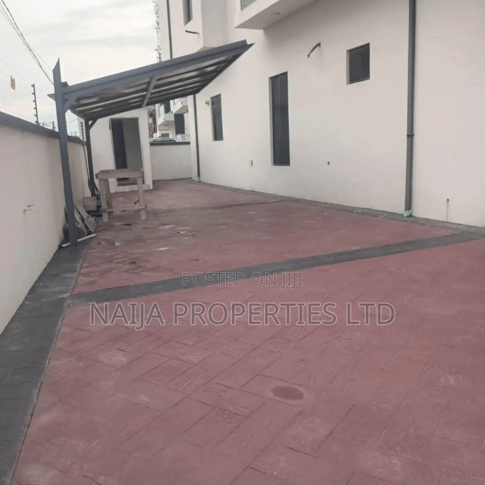 5bdrm Duplex in Chevyview Estate, Lekki for sale in Lekki