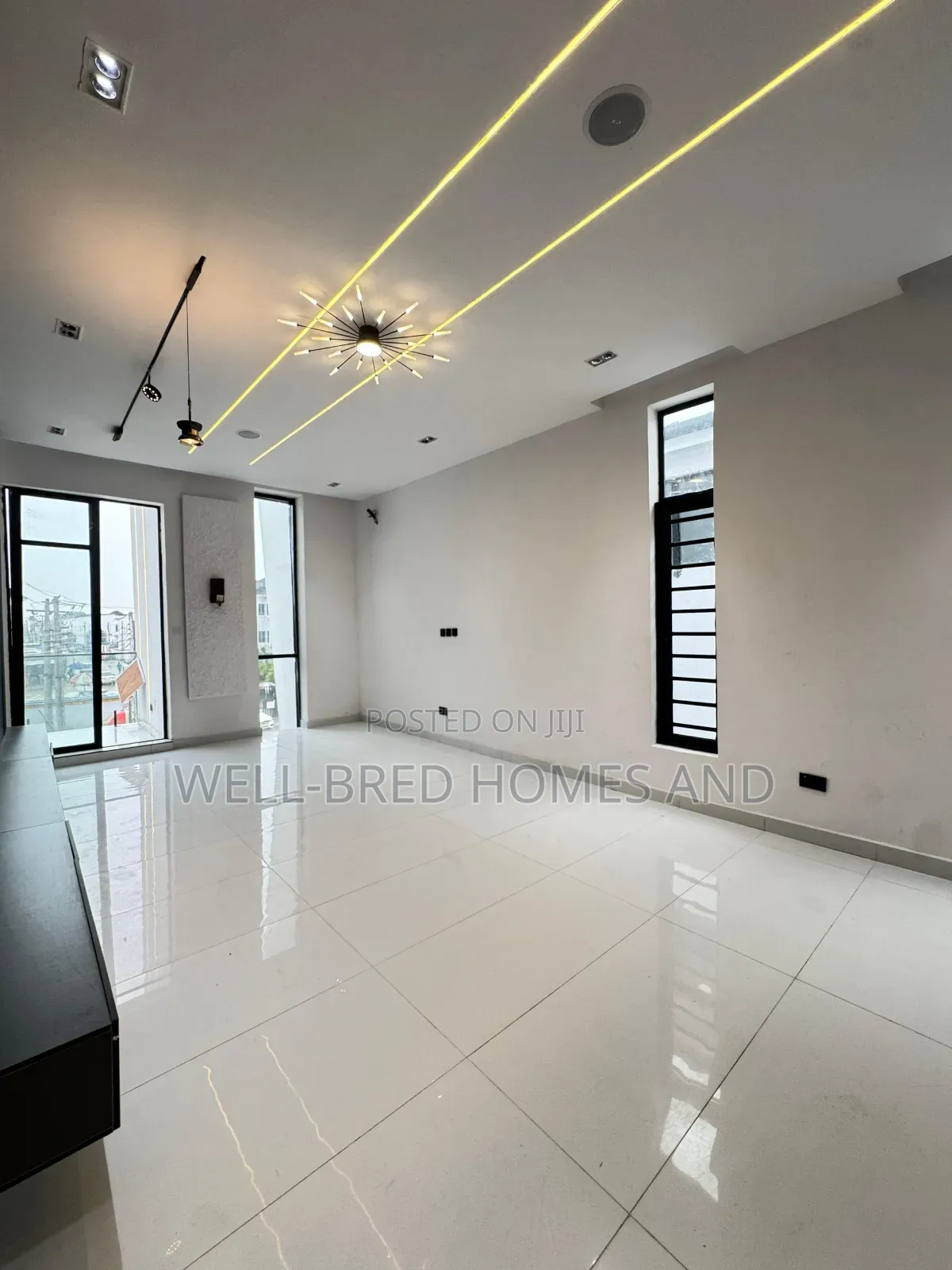 5bdrm Duplex in Ikota Lekki Lagos for sale in Lekki