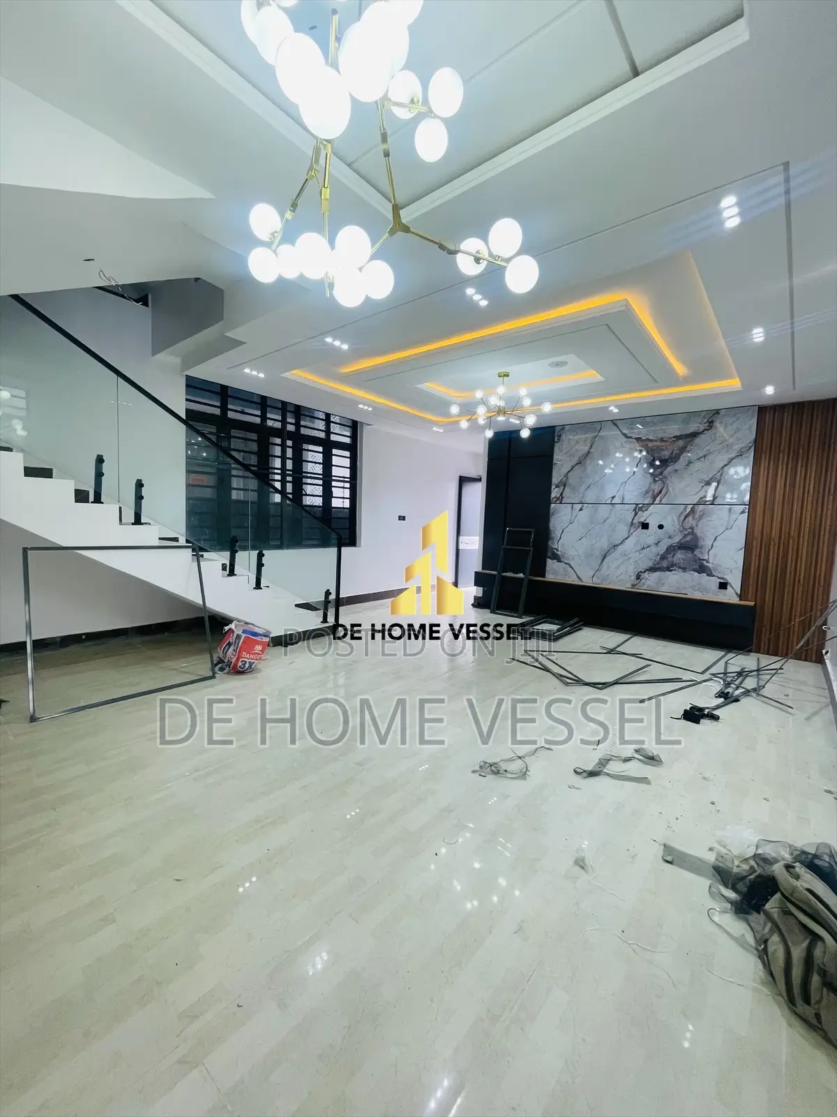 5bdrm Duplex in Lekki Phase 1 for sale in Lekki Phase 1