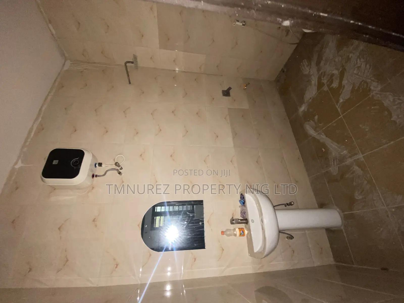 4bdrm Duplex in Osapa London for rent in Osapa london