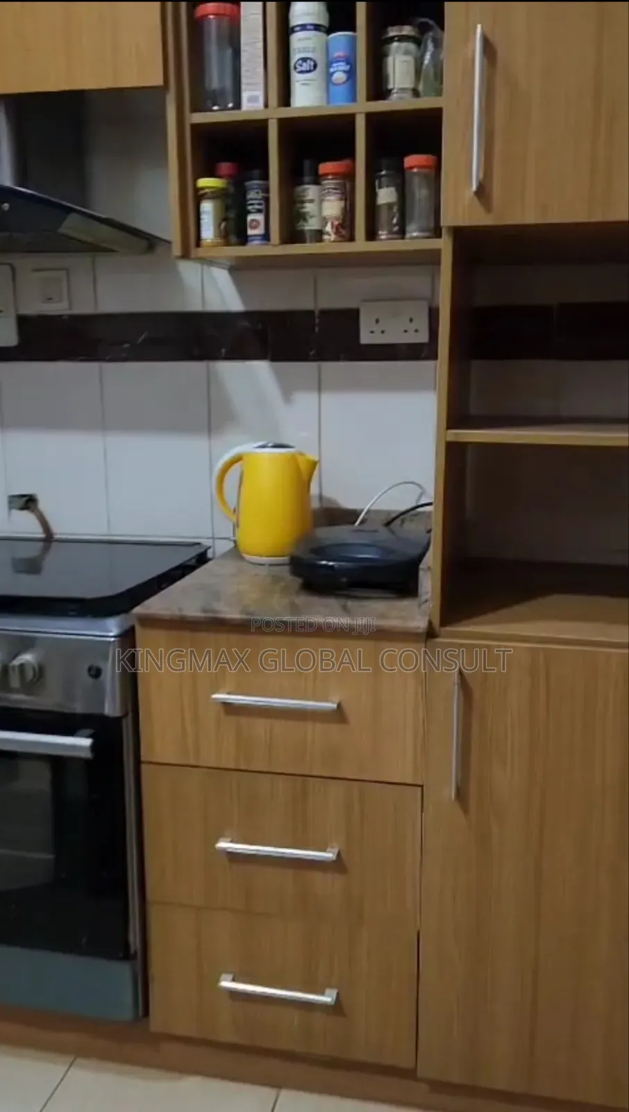 Furnished 4bdrm Duplex in Stella Maris School for rent in Life Camp