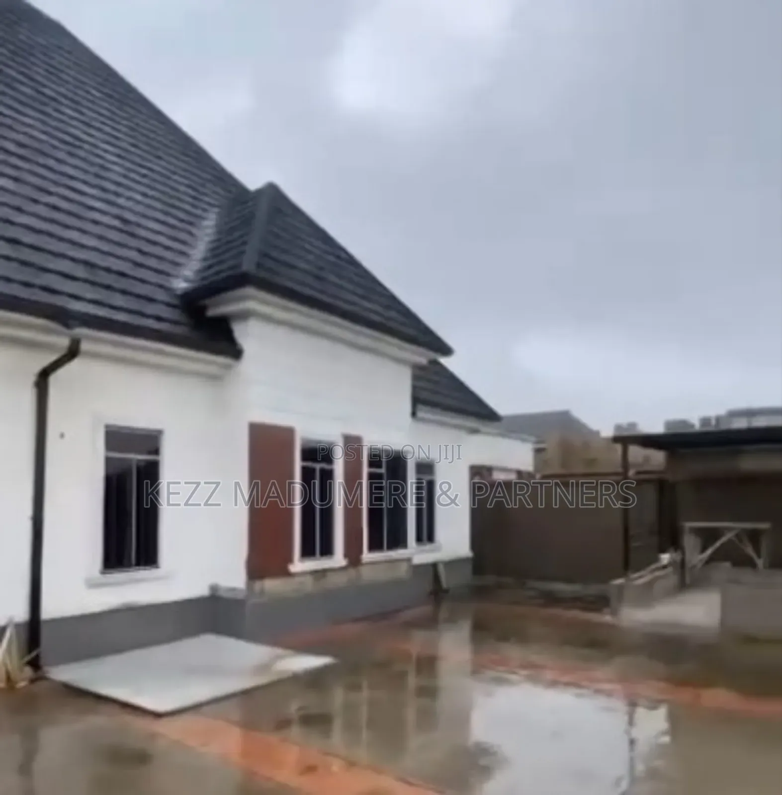 3bdrm Bungalow in Egbelu, Off Ada for sale in Port-Harcourt