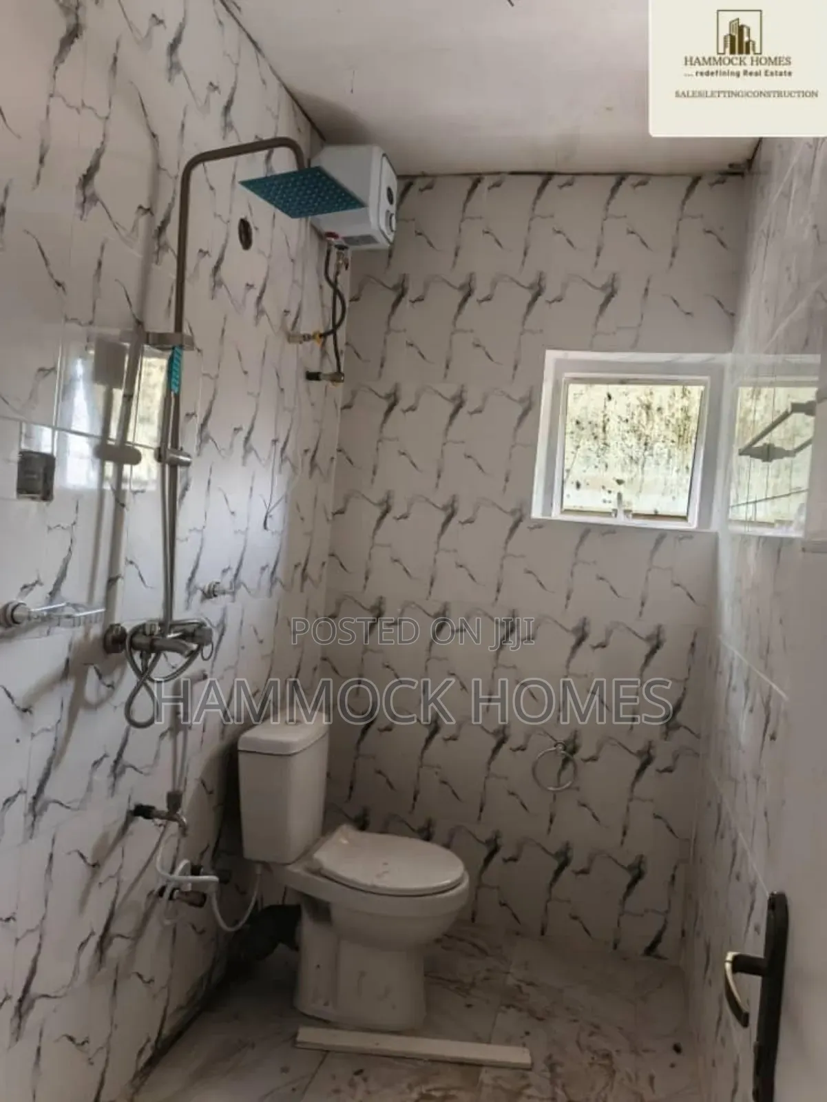 4bdrm Duplex in Jericho Gra for sale in Jericho