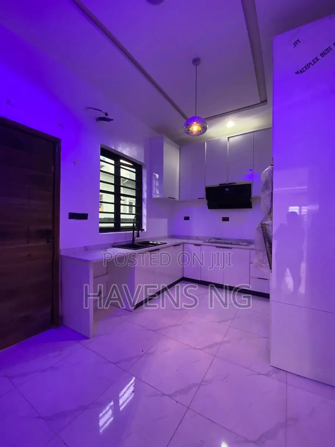 4bdrm Duplex in Lekki Phase 2 for sale in Lekki Phase 2