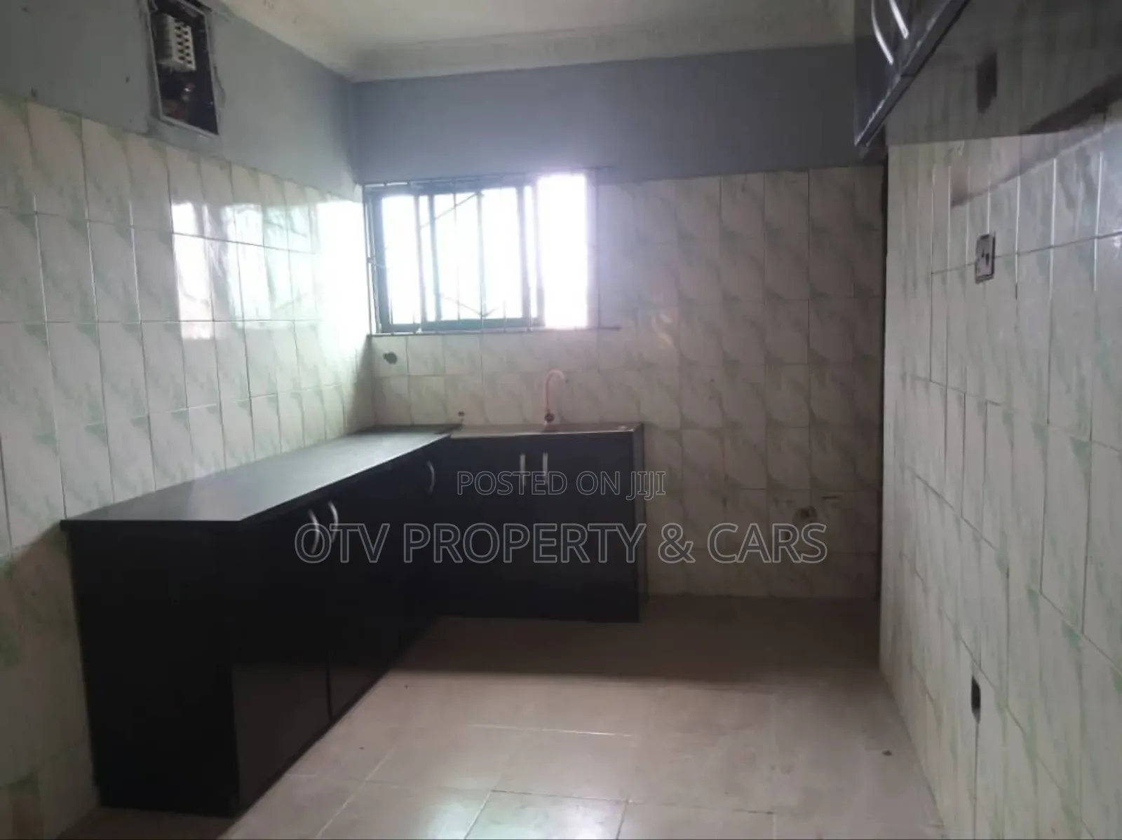 4 Nos. Of 3 Bedrooms Flat Ensuite for Sale in Lekki