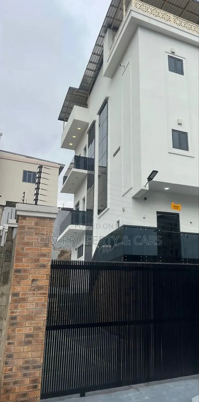 Furnished 5bdrm Duplex in Guzape District for sale in Guzape District