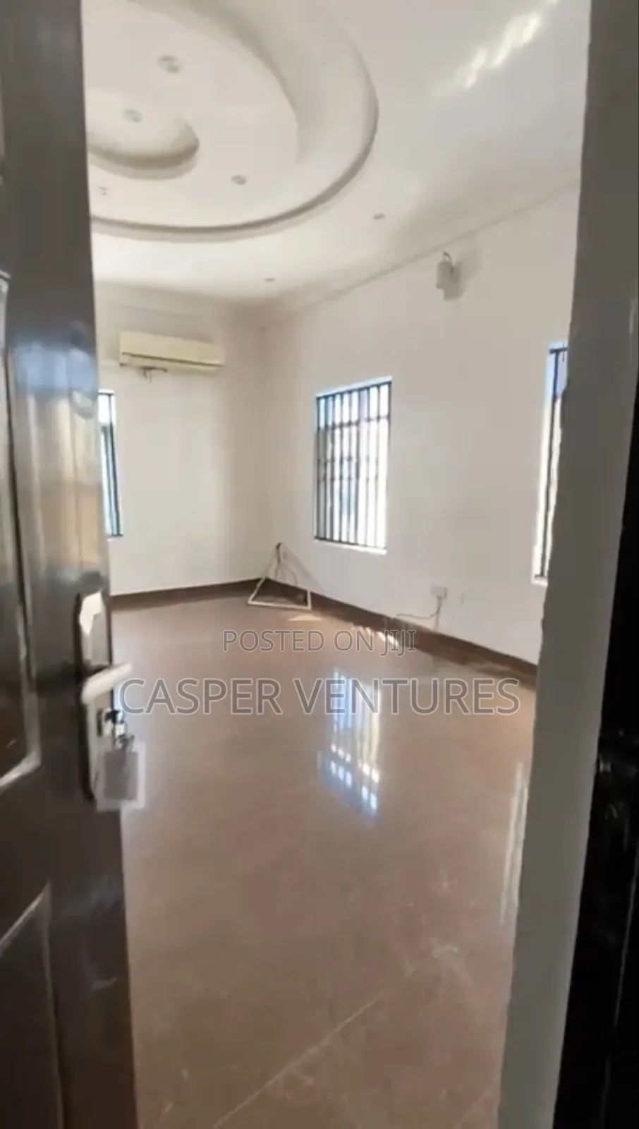 4bdrm Shared Apartment in East Gate, Agungi for rent in Agungi