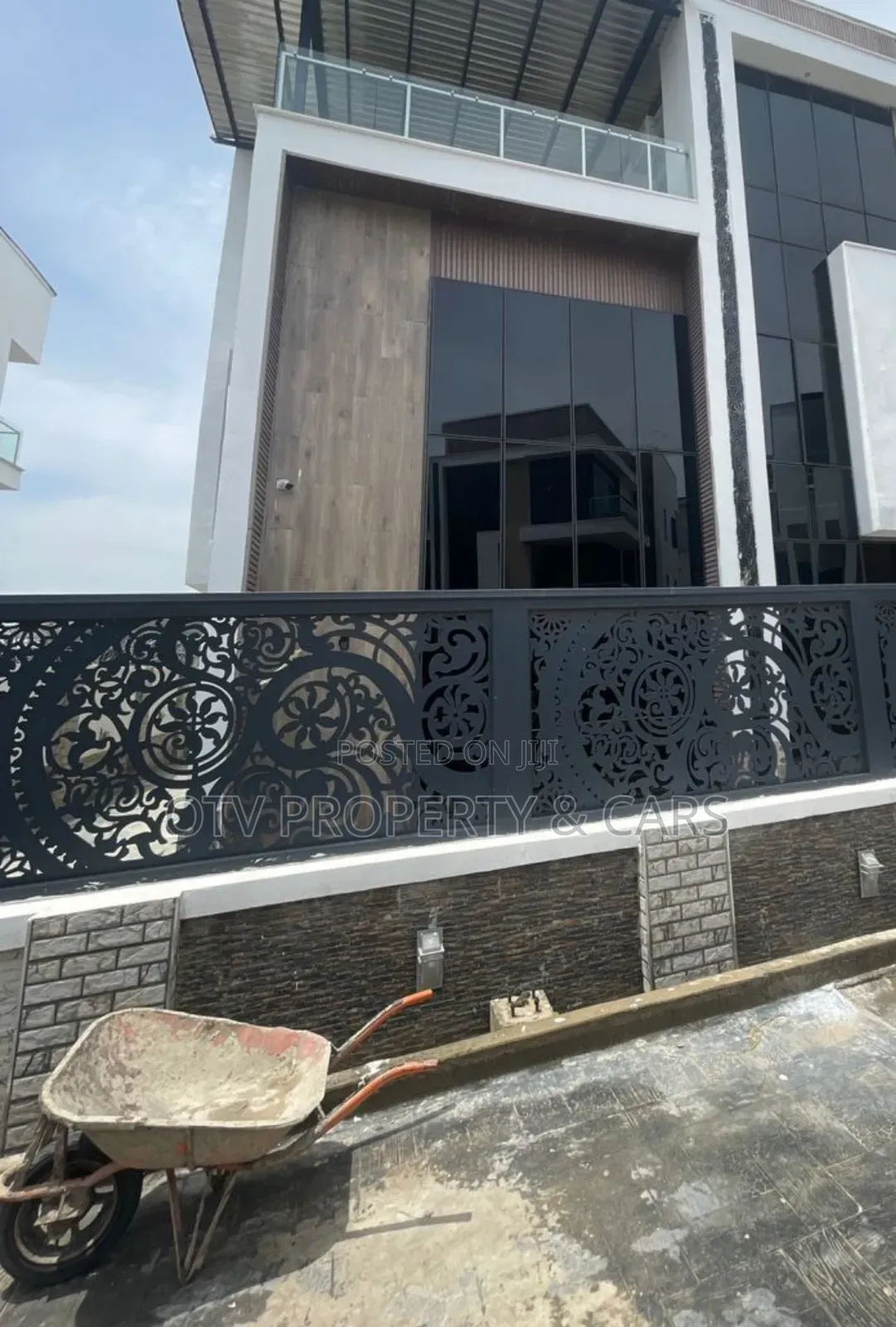 Furnished 6bdrm Duplex in Guzape District for sale in Guzape District
