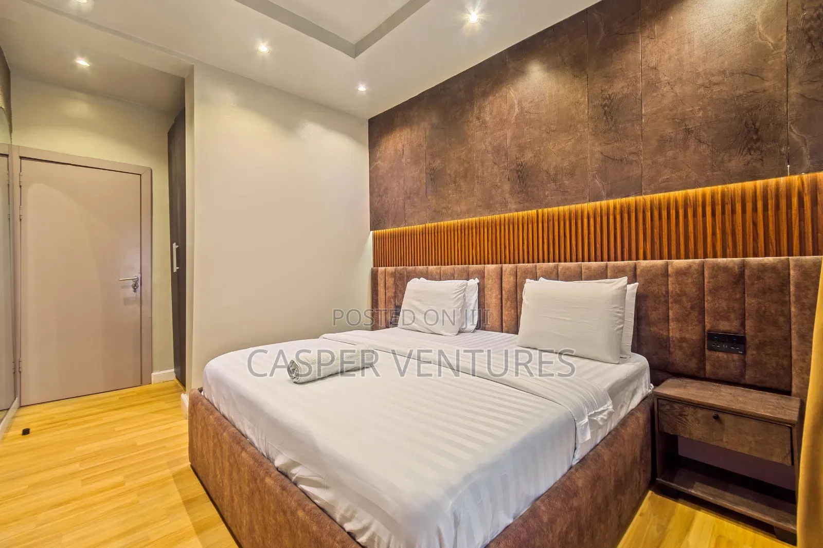 Sparkling Appealing 2bed in Lekki Phase 1