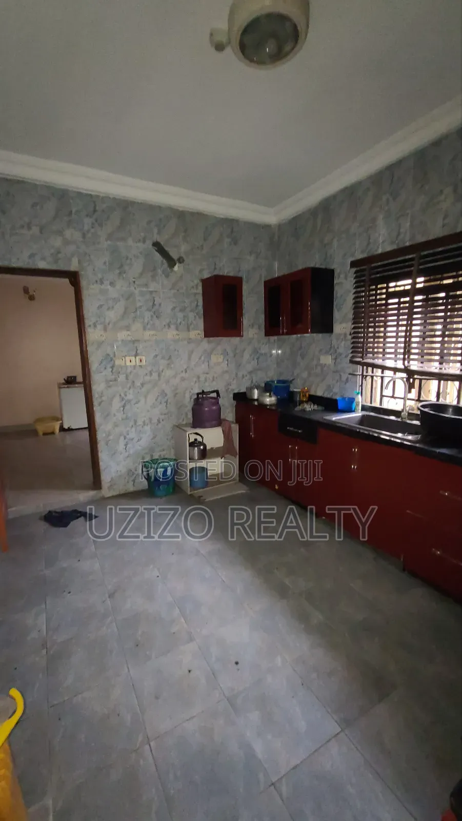 5bdrm Duplex in Kajola for sale in Kajola
