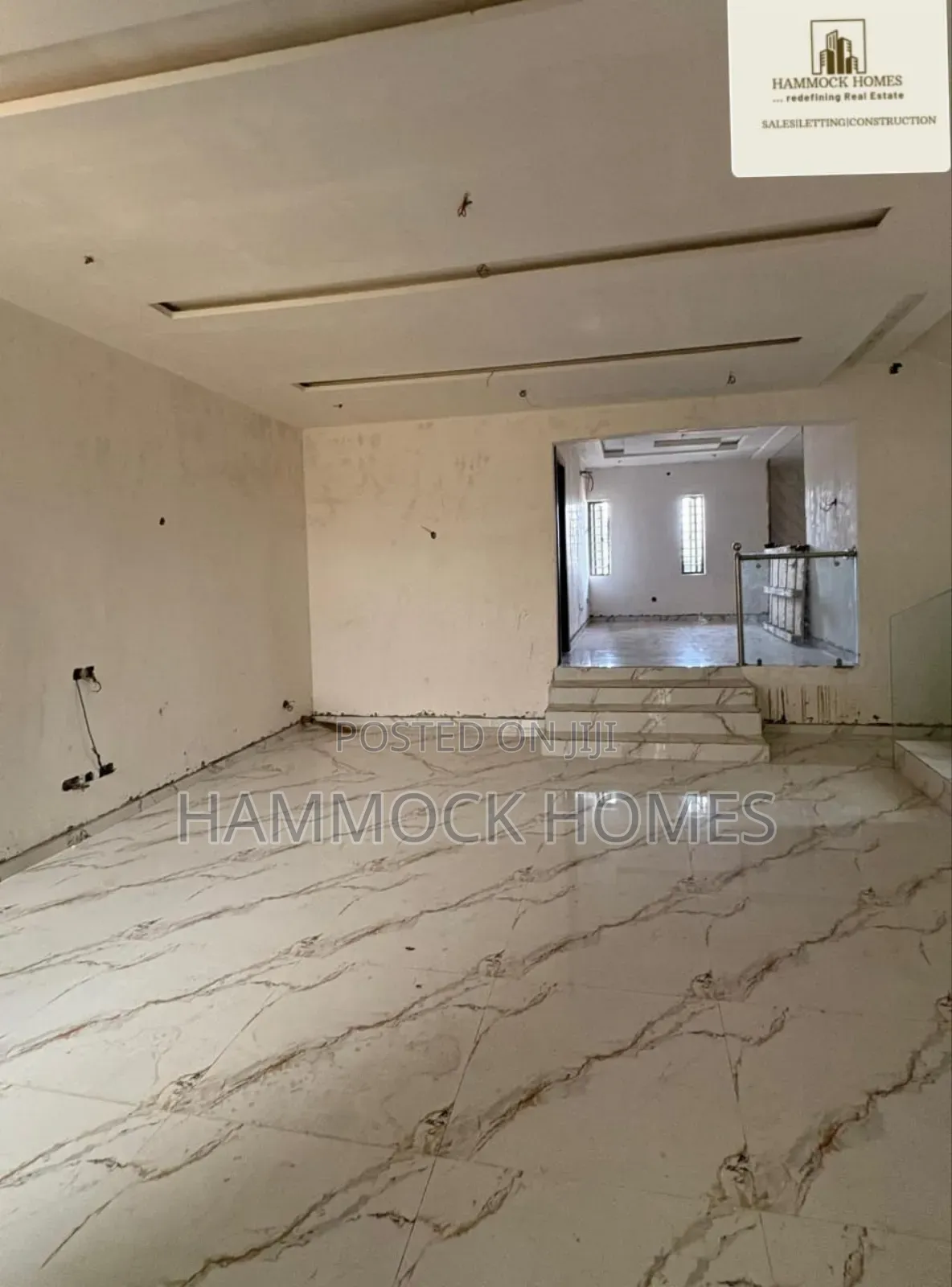 4bdrm Duplex in Palm Garden Estate for sale in Oluyole Estate