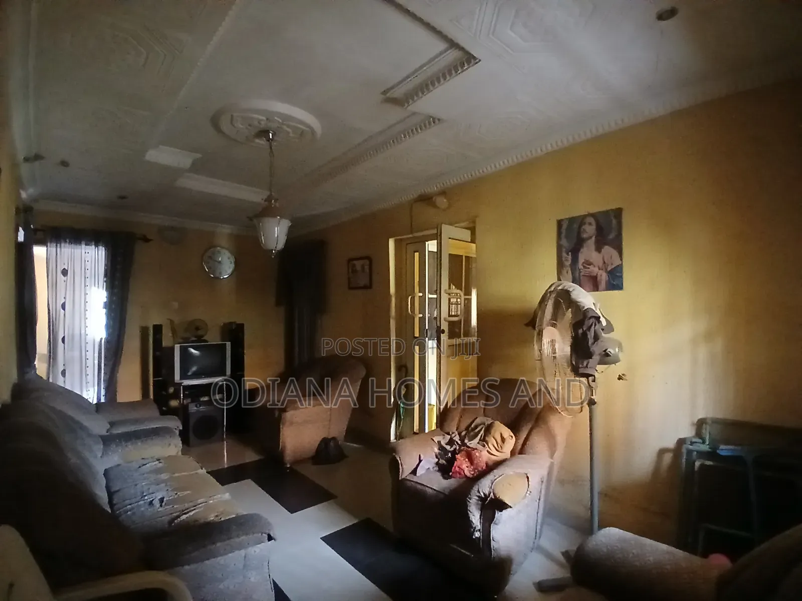 4bdrm Bungalow in Library Academy Road, Akala Express for sale in Akala Express
