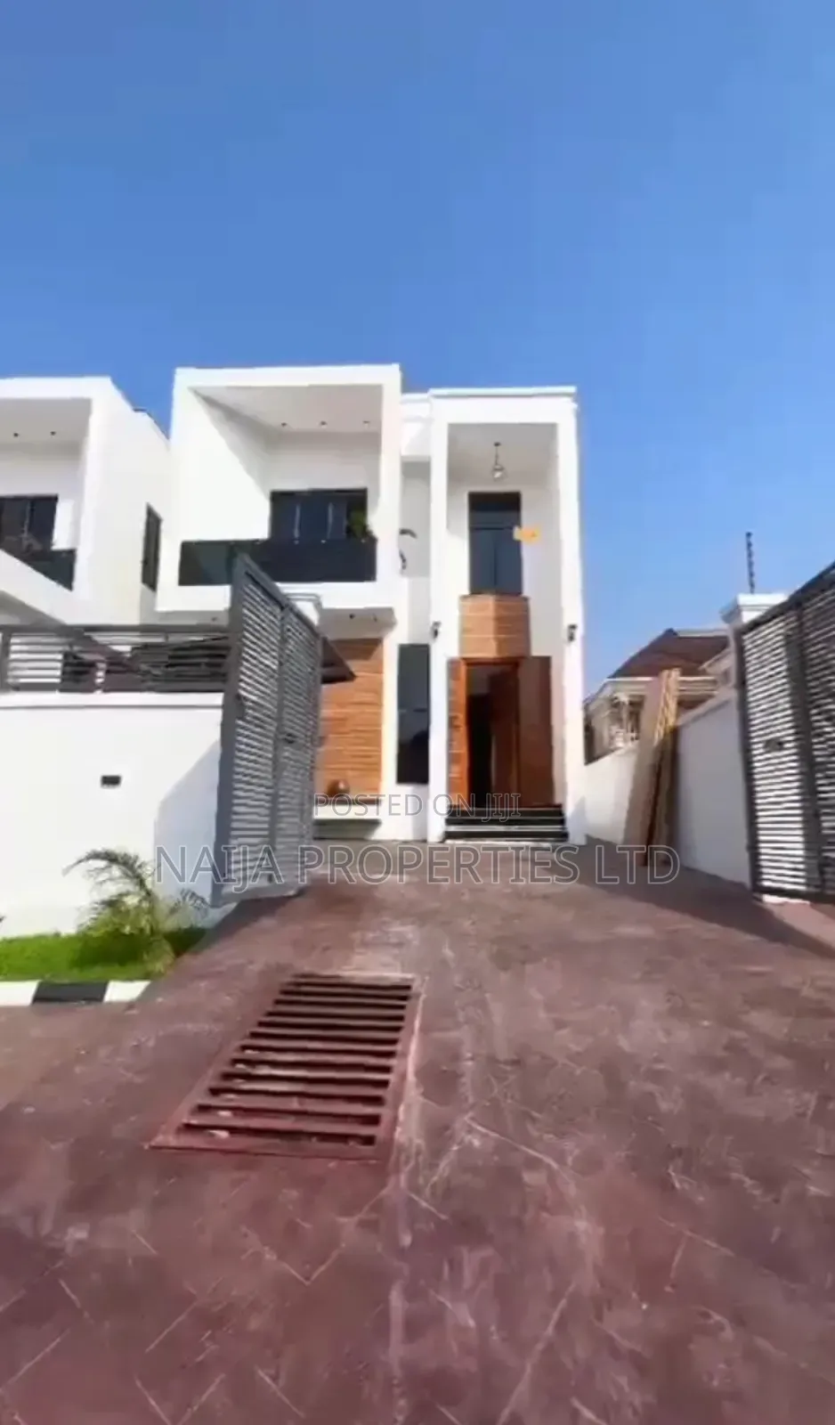 5bdrm Duplex in Chevyview Estate, Lekki for sale in Lekki