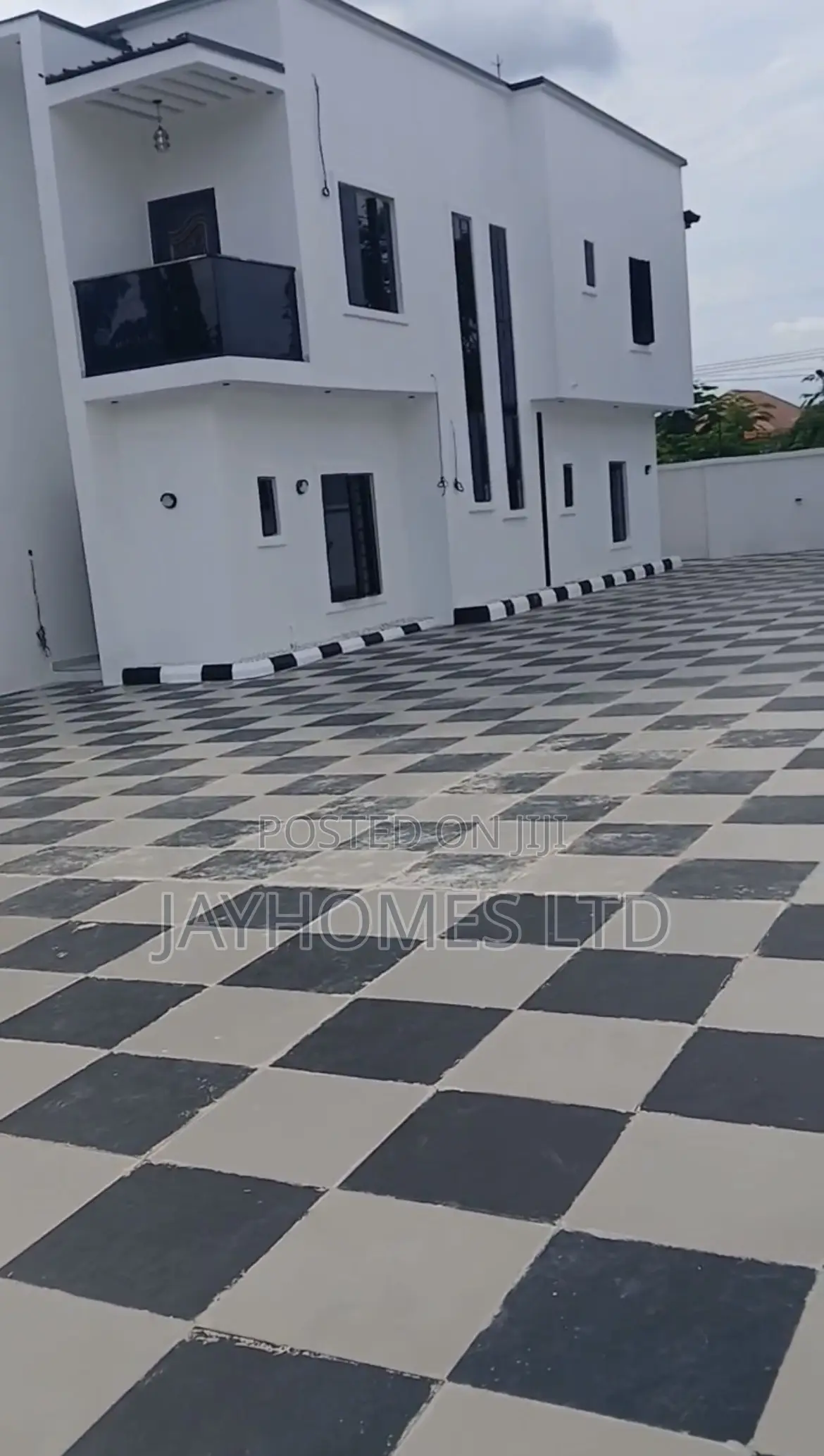 4bdrm Duplex in Gra Asaba, Oshimili South for sale in Oshimili South