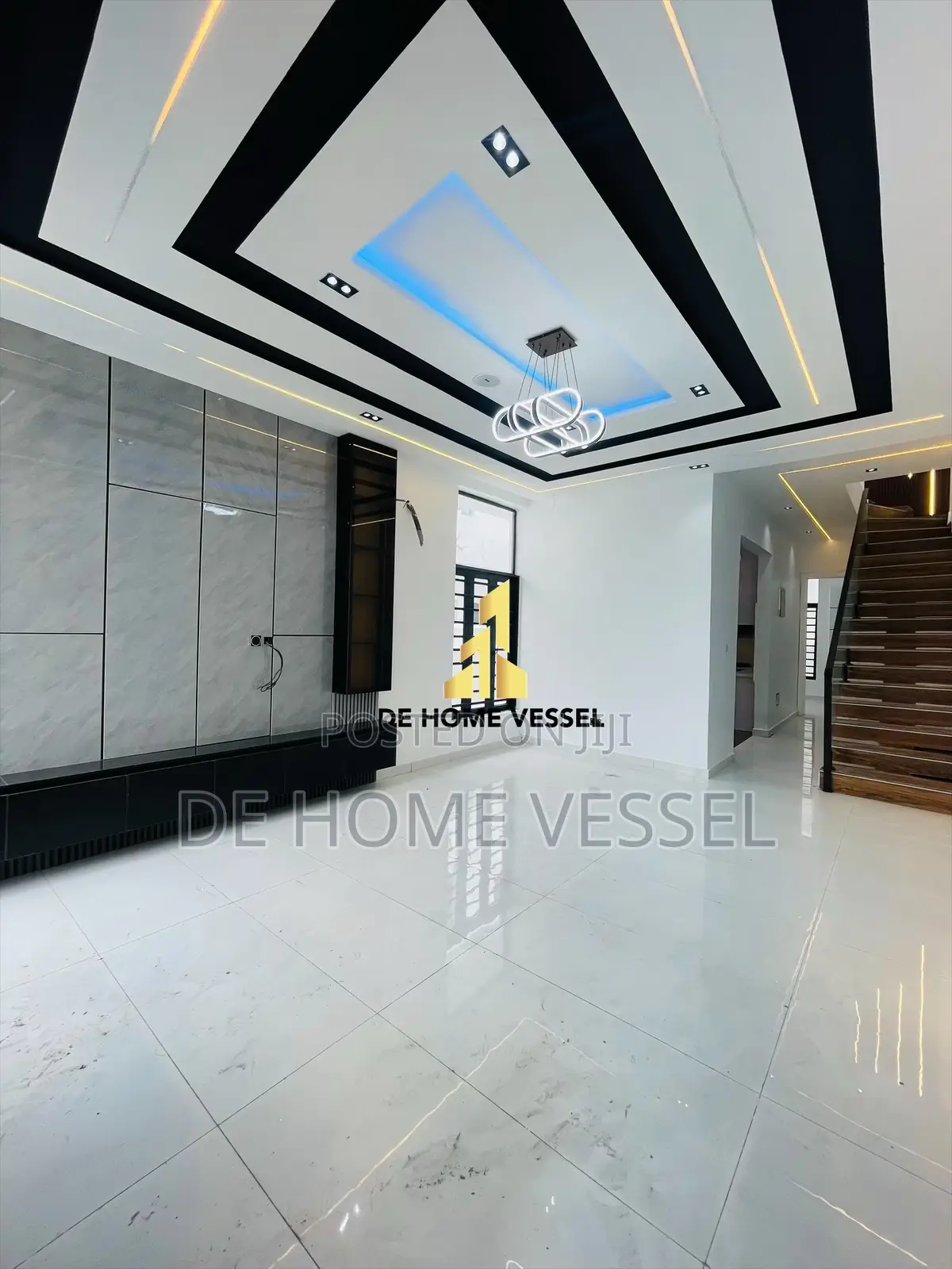 4bdrm Duplex in Ikota for sale in Ikota