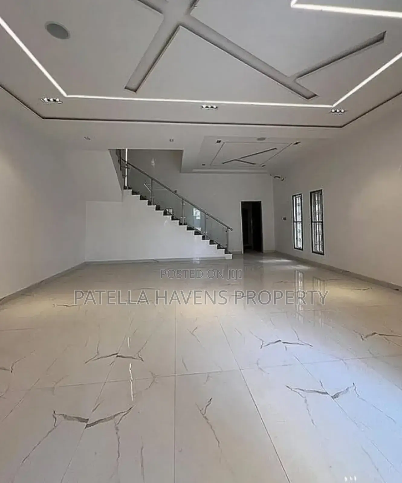 4bdrm Duplex in Apo Resettlement for sale in Apo Resettlement