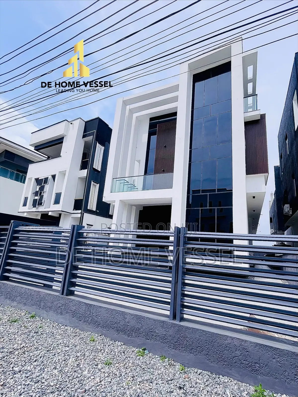 5bdrm Duplex in Lekki for sale in Lekki