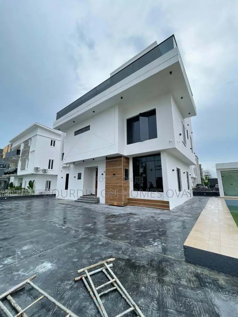 5bdrm Duplex in Osapa london for sale in Osapa london