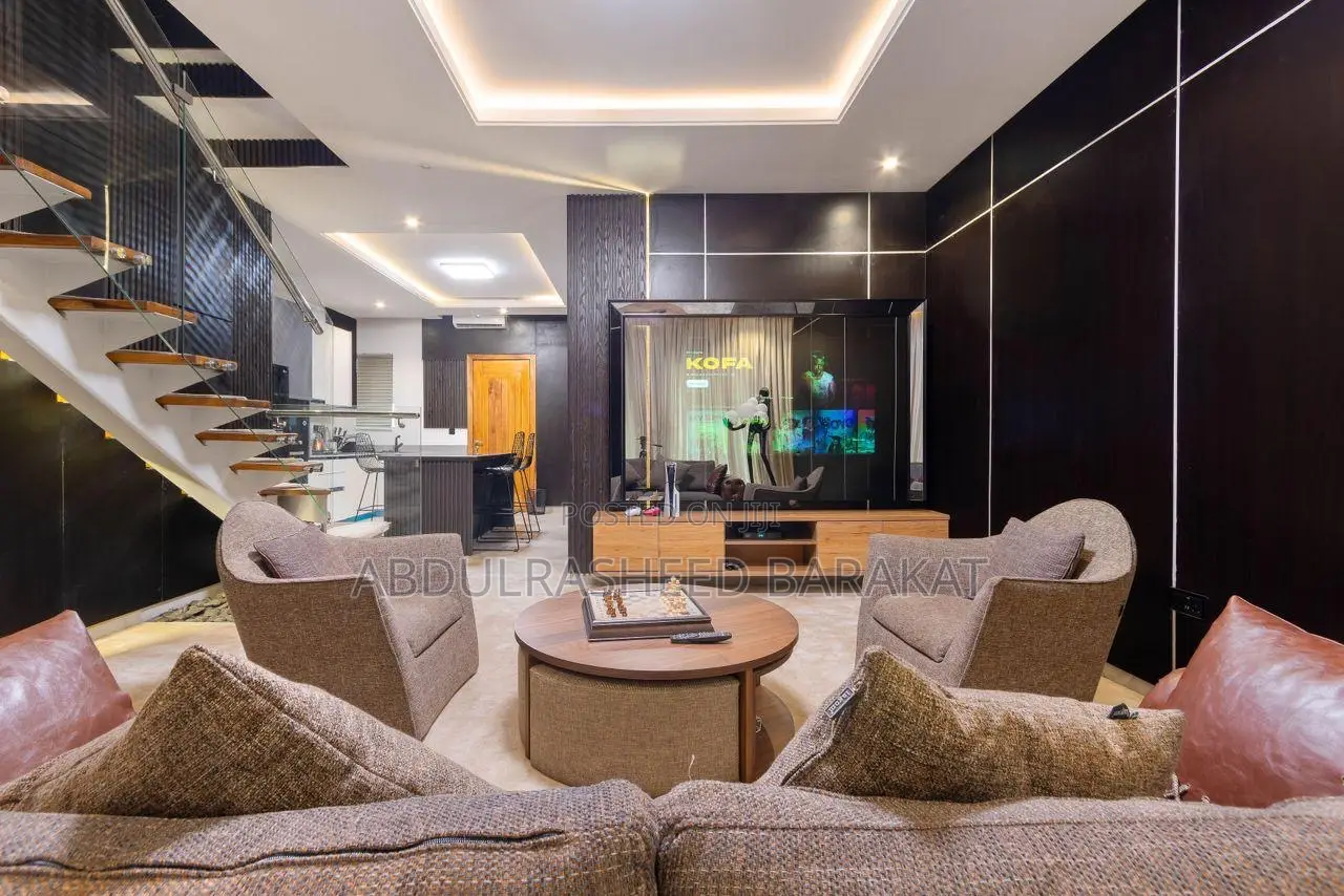 Luxury Two Bedroom Massionate Penthouse in Lekki Phase 1