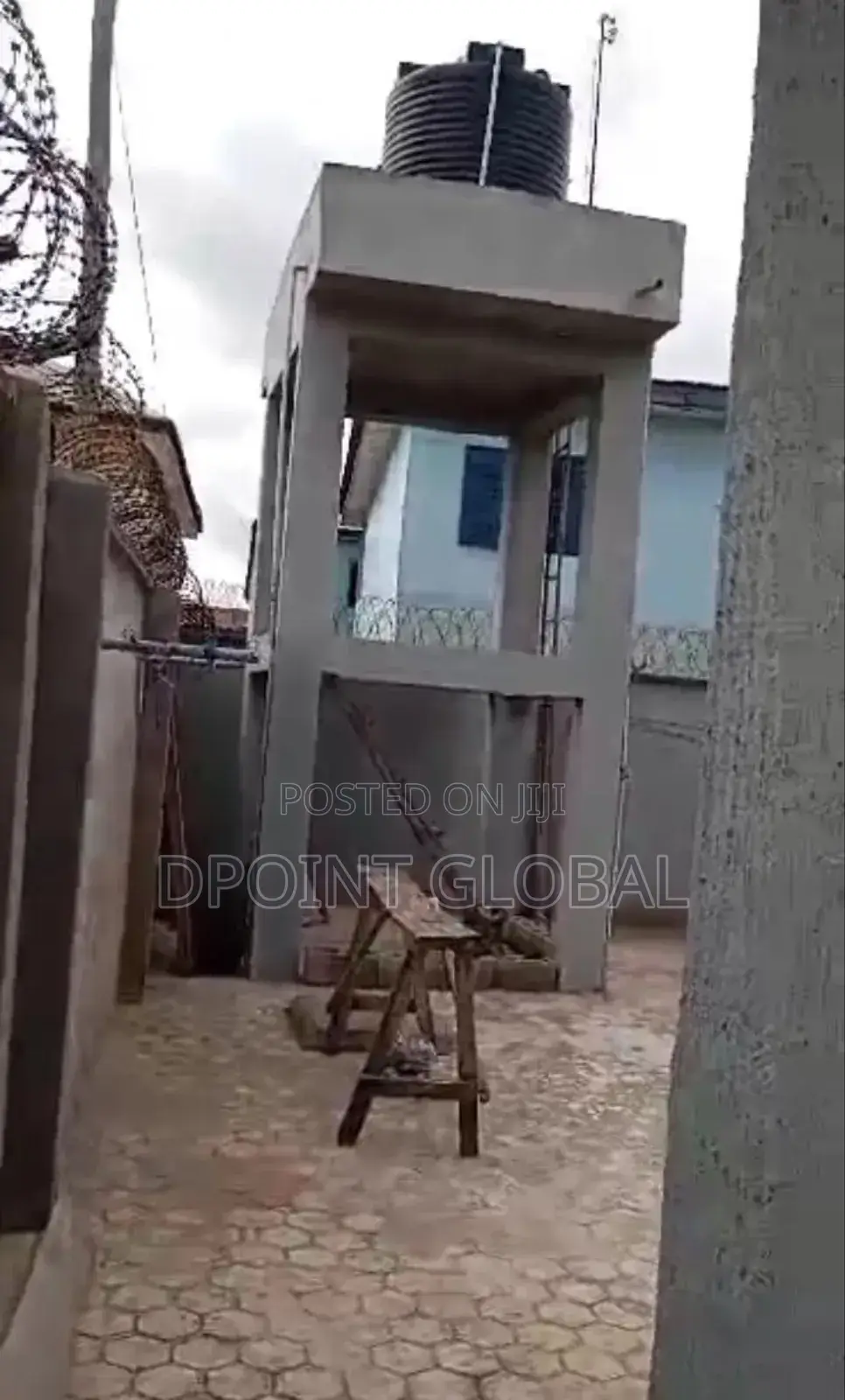8bdrm Bungalow in Not Estate, Ipaja for sale in Ipaja