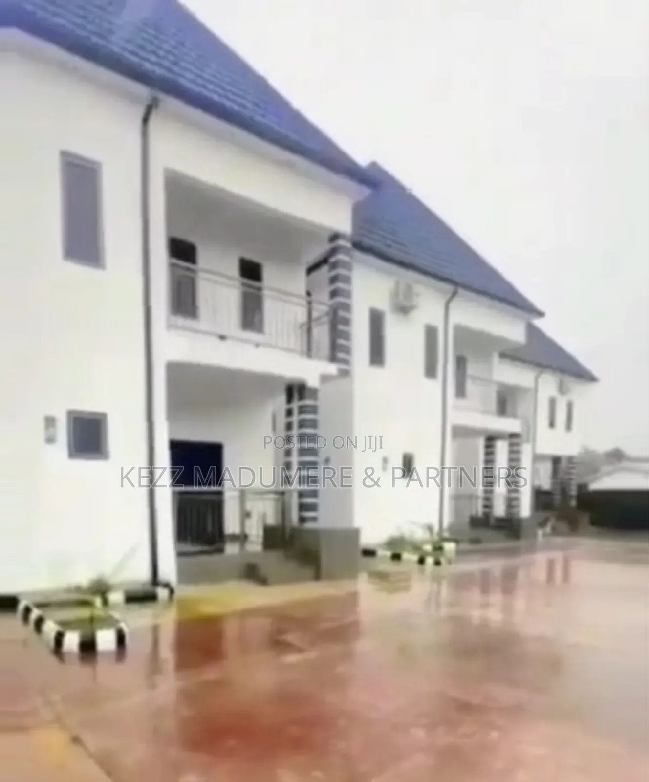 Furnished 16bdrm Duplex in Off G.U.Aker Road , for sale in Port-Harcourt