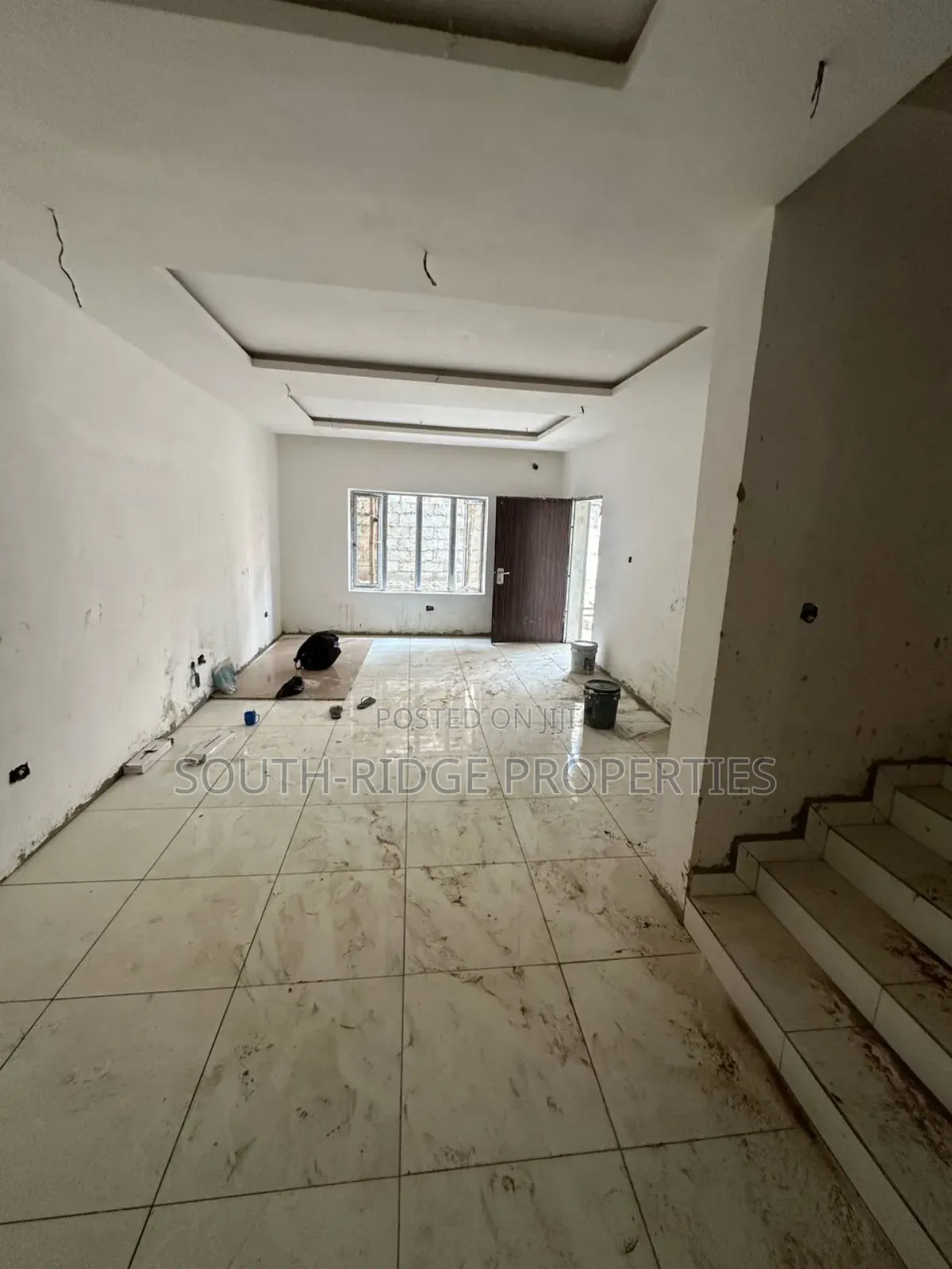 4bdrm Townhouse/Terrace in Guzape District for Sale in Guzape District