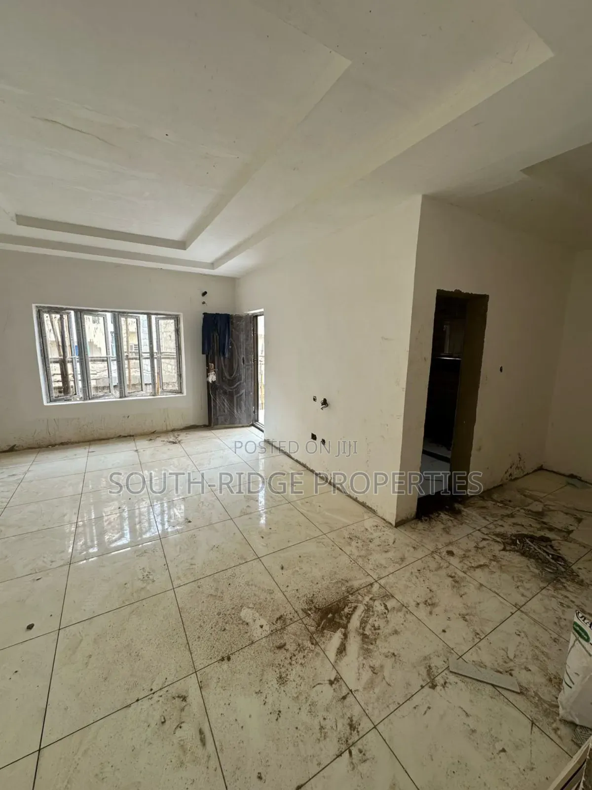4bdrm Townhouse/Terrace in Guzape District for Sale in Guzape District