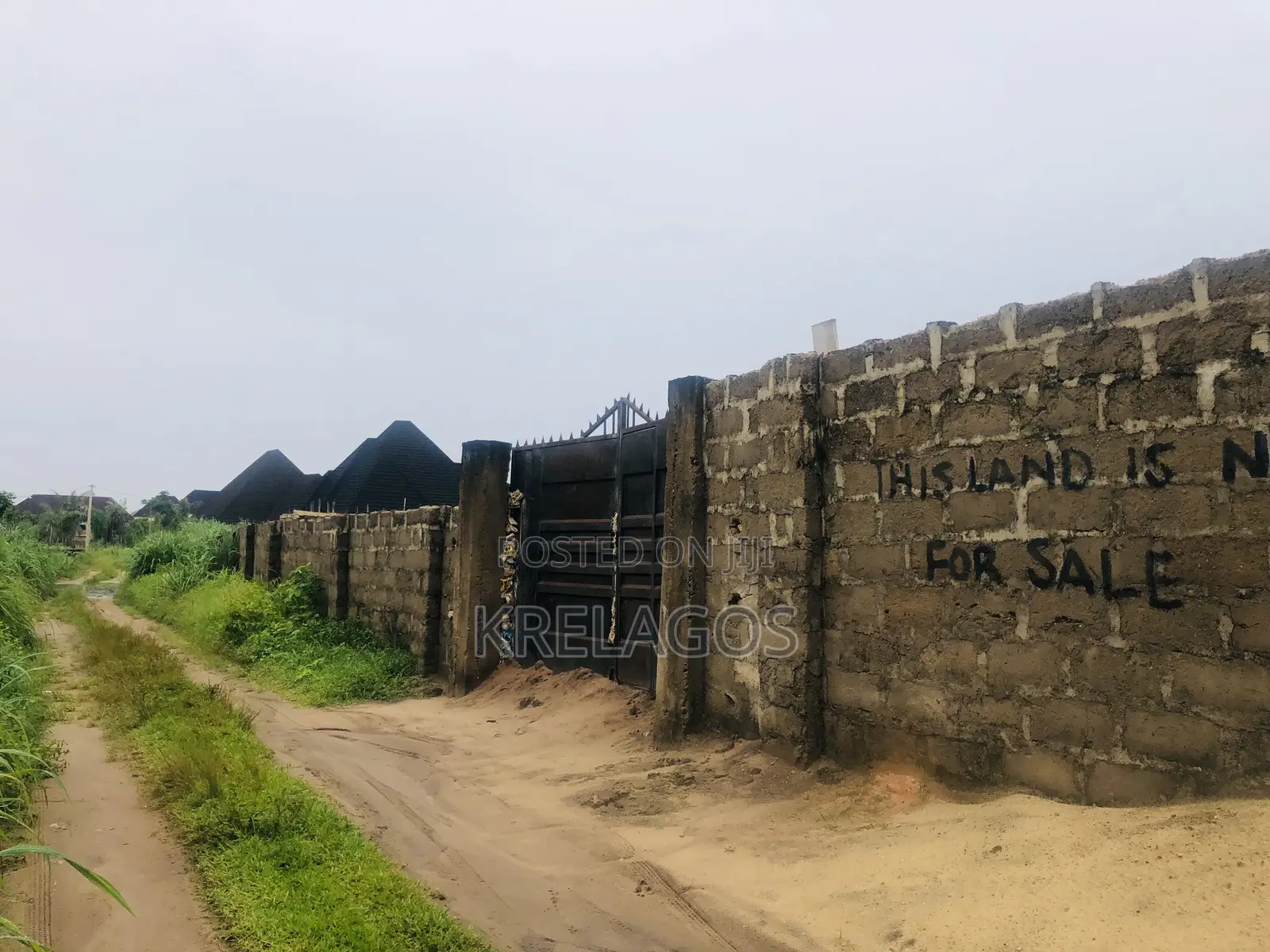 100ft by 220ft. 1770 SQM || Asaba || #85m in Oshimili South