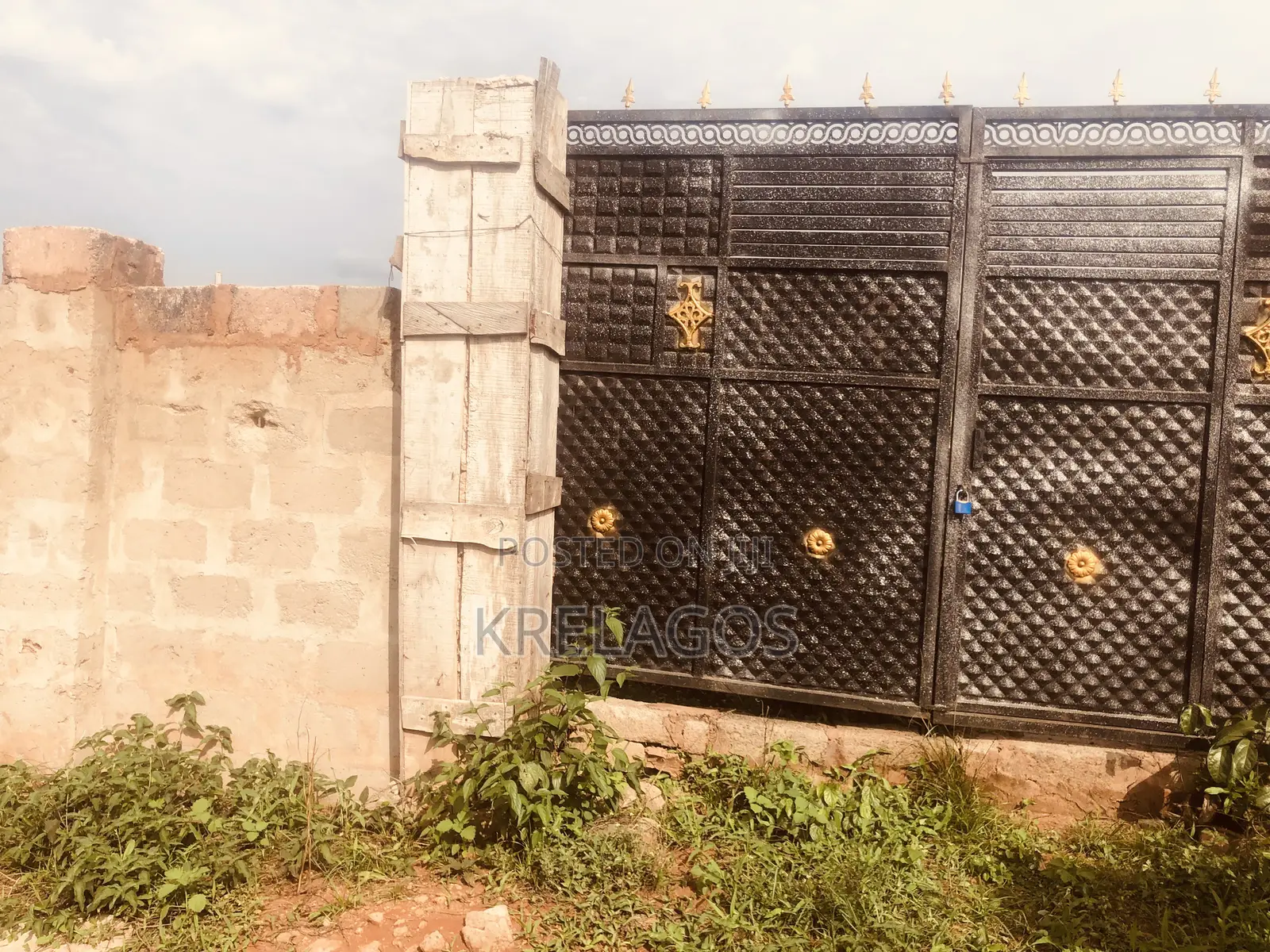 100ft by 100ft. Fenced With Gate. Okpanam. #35m in Oshimili North