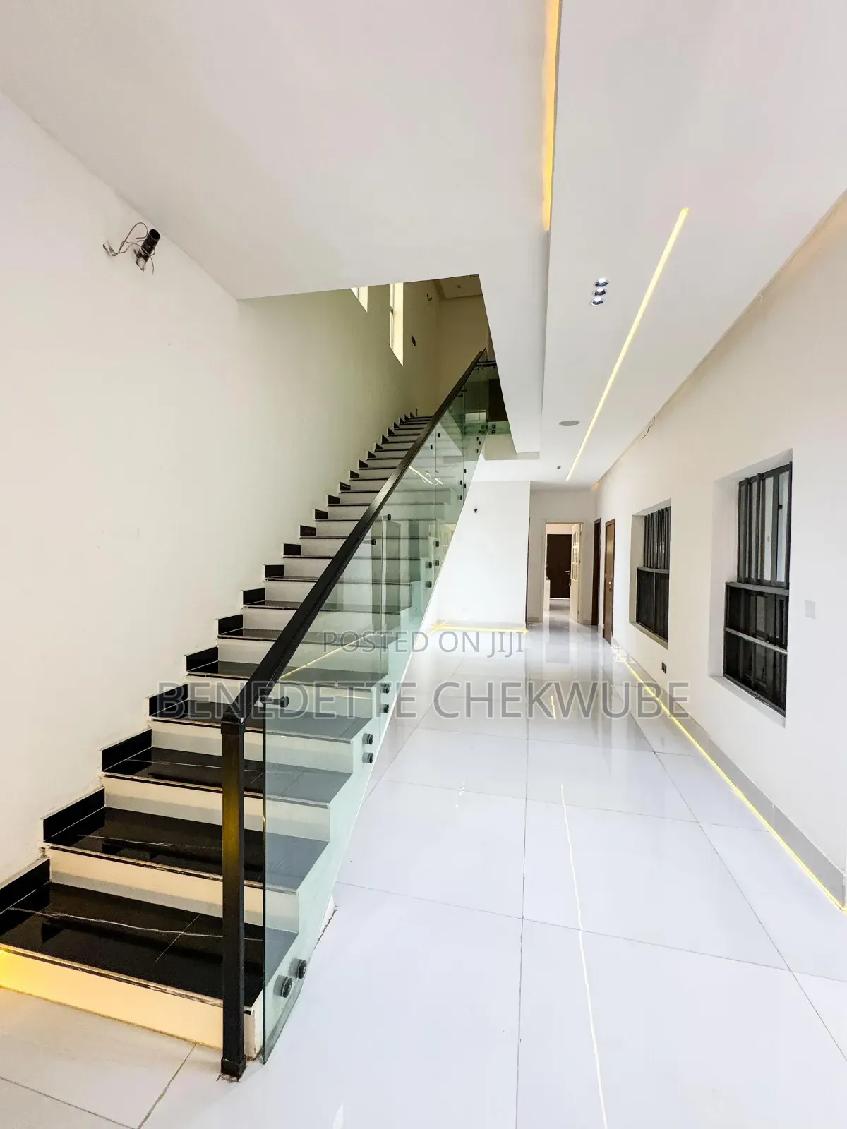 4bdrm Duplex in Palm View, Lekki for sale in Lekki