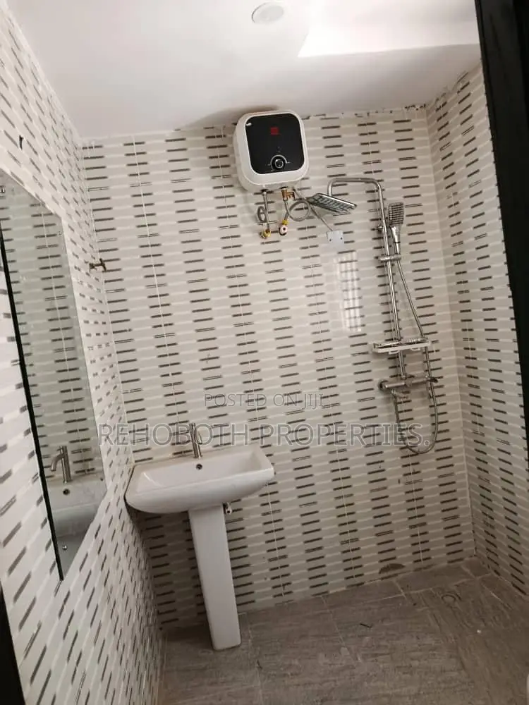 3bdrm Apartment in Idi Ishin, Ibadan for rent in Ibadan