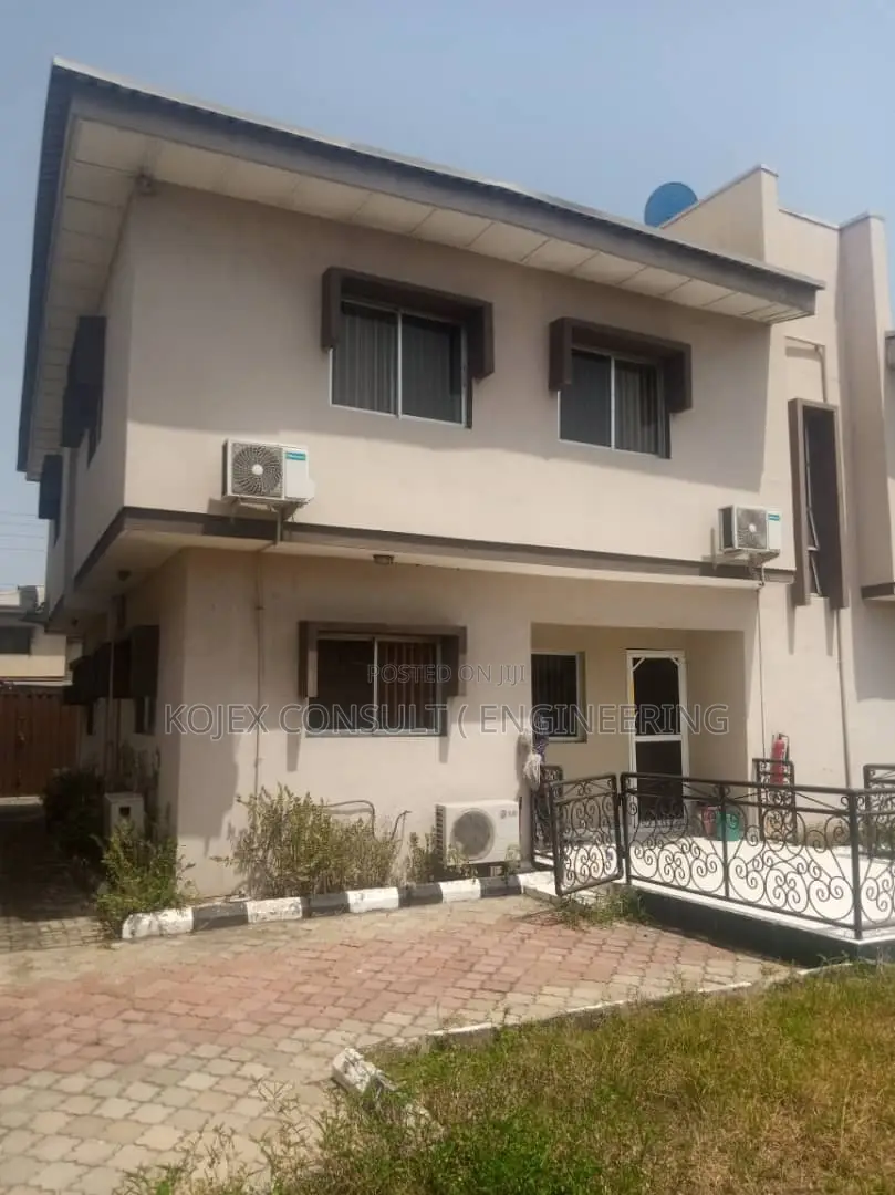 Furnished 4bdrm Duplex in Jakande for rent in Jakande
