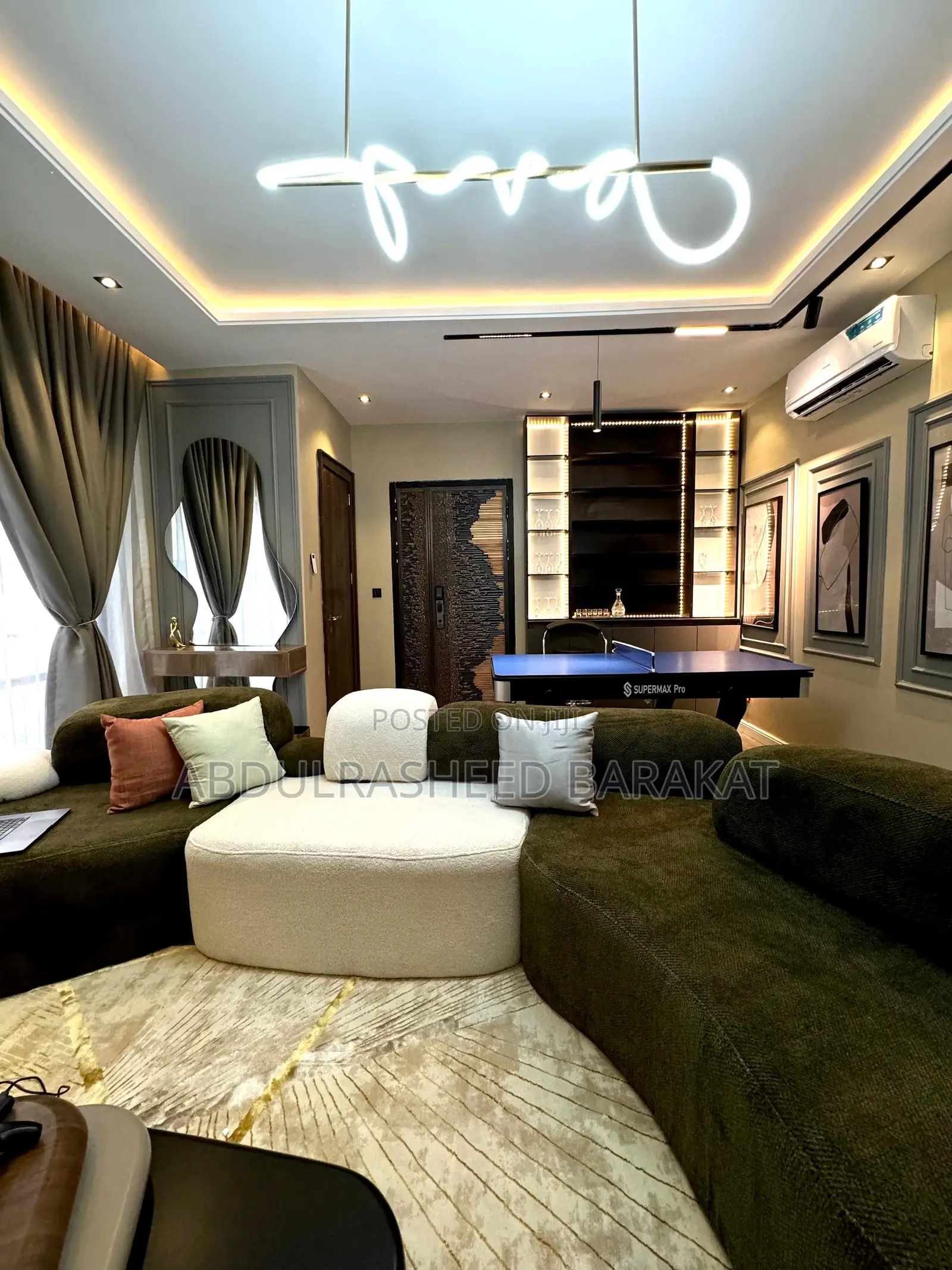 Luxury Two Bedroom Waterfront With Snooker Ps5 in Lekki Phase 1