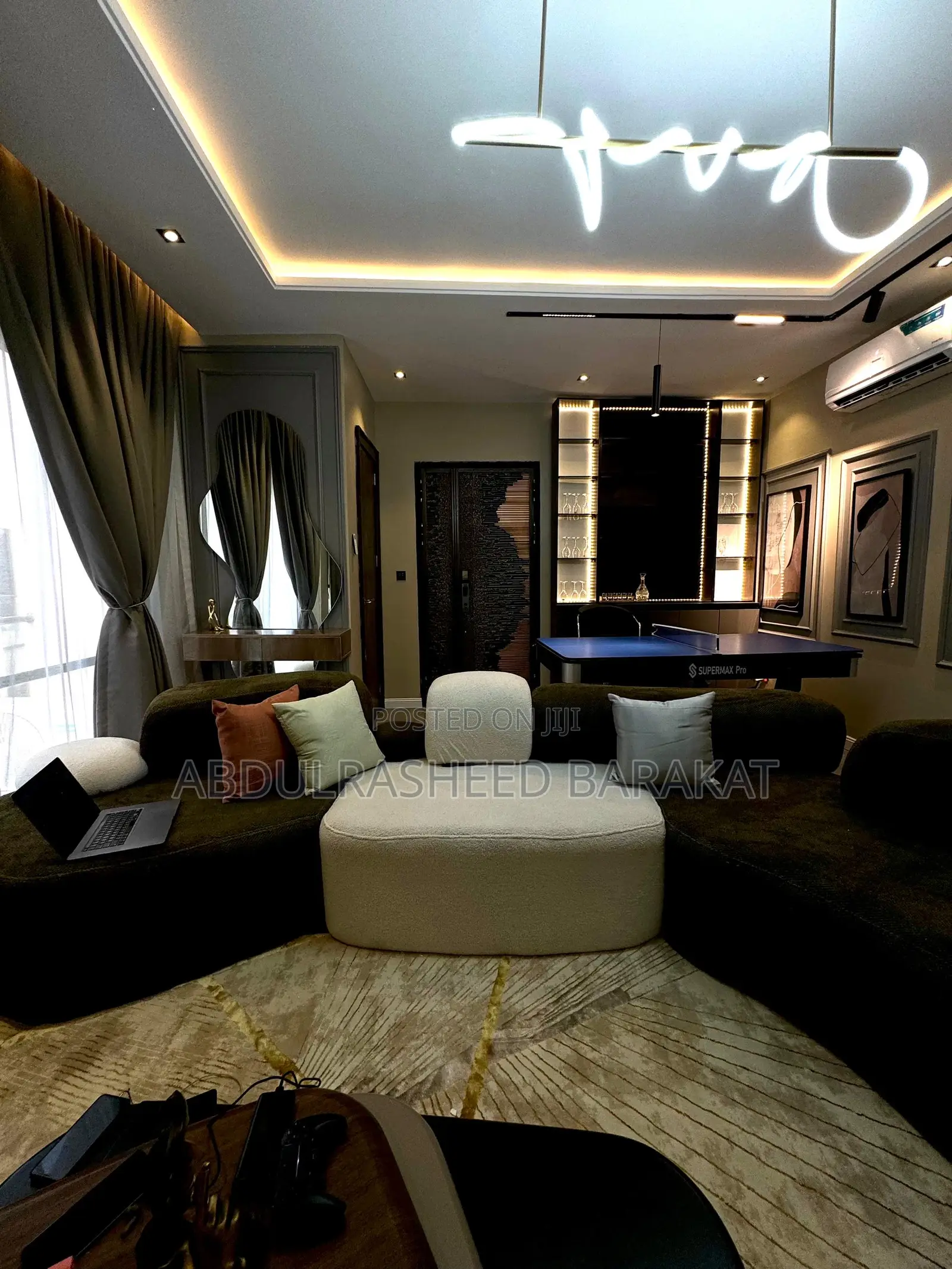 Luxury Two Bedroom Waterfront With Snooker Ps5 in Lekki Phase 1