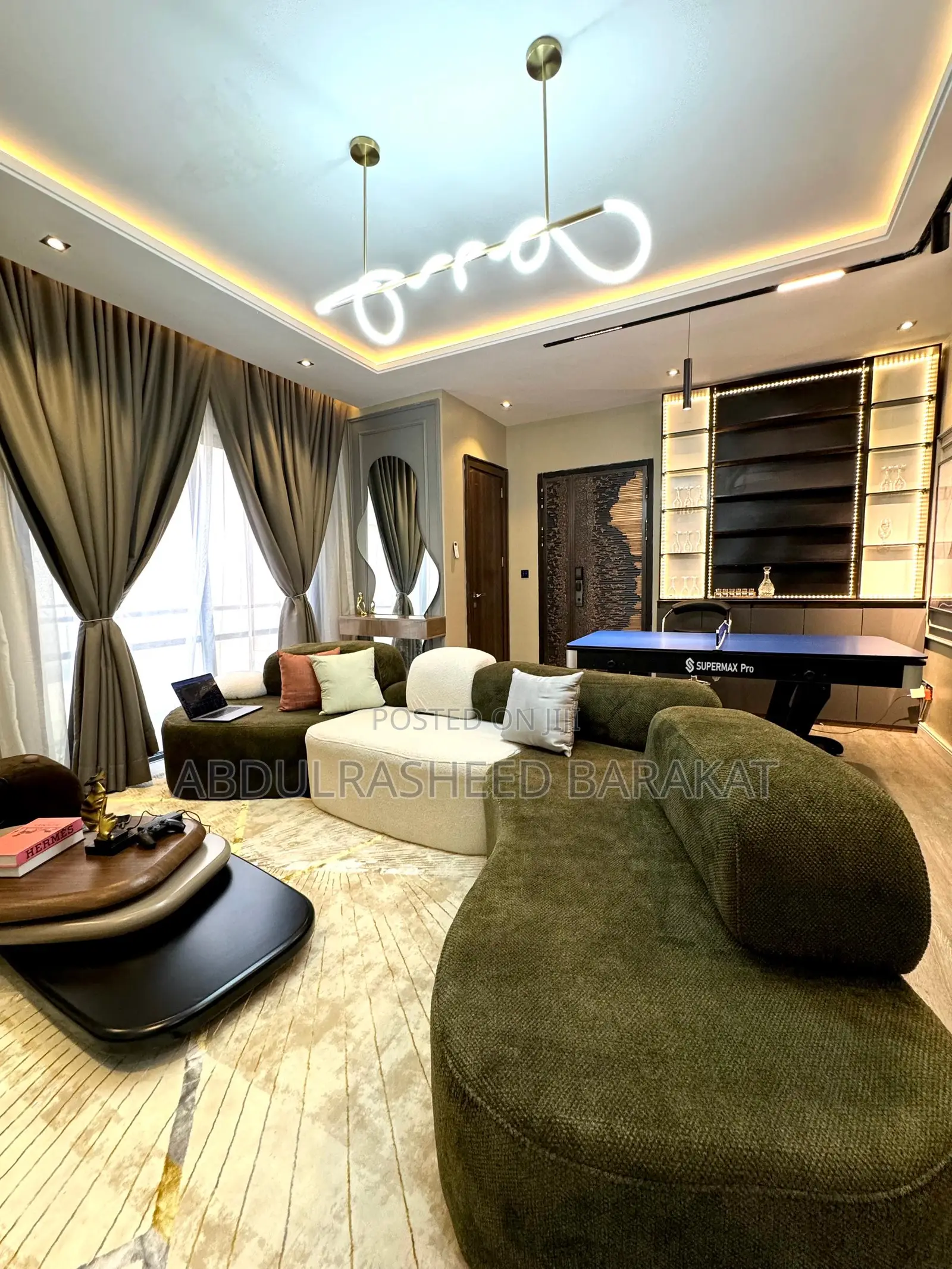 Luxury Two Bedroom Waterfront With Snooker Ps5 in Lekki Phase 1