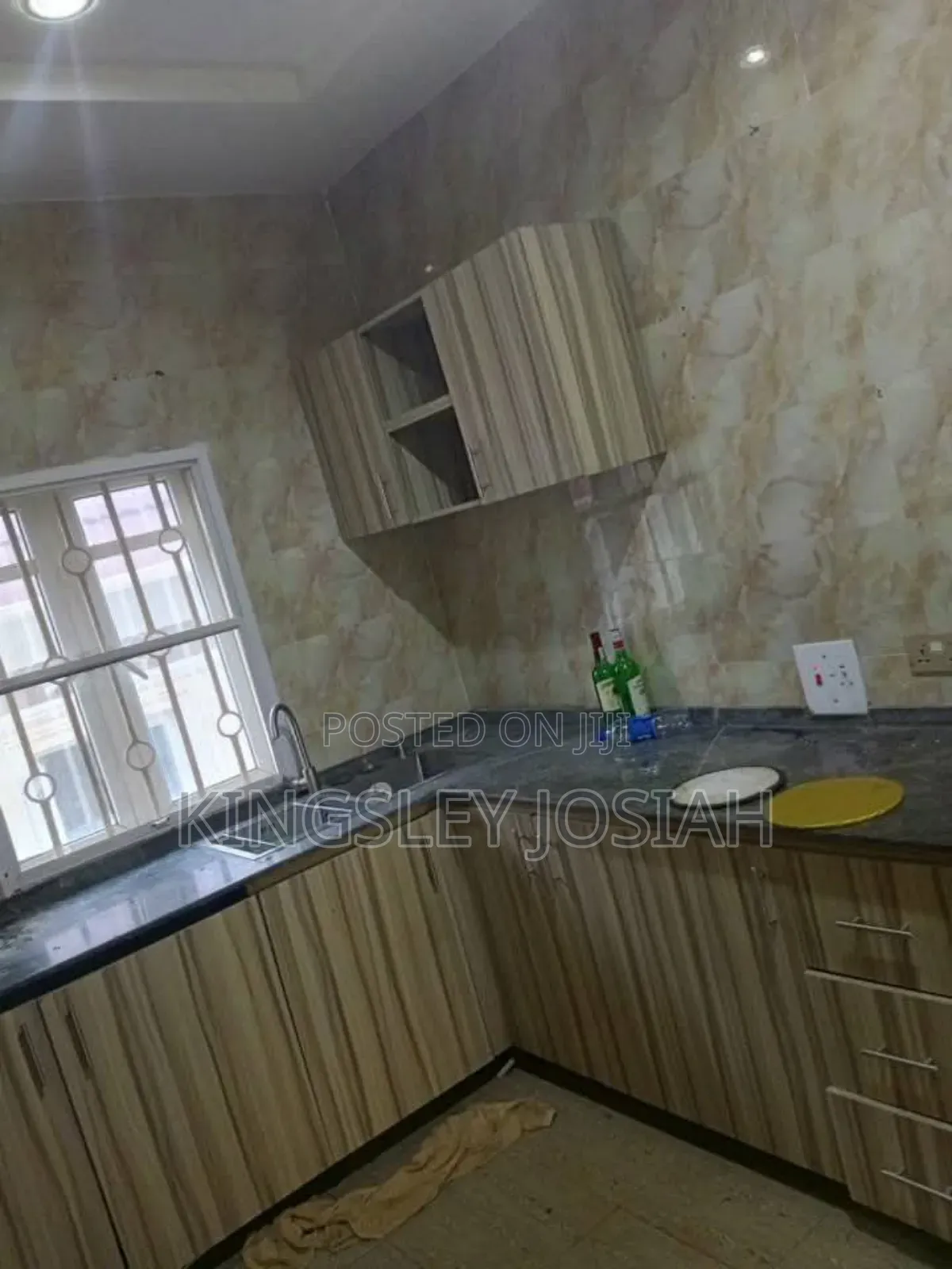 Spacious Two Bedroom Available for Rent in Dawaki