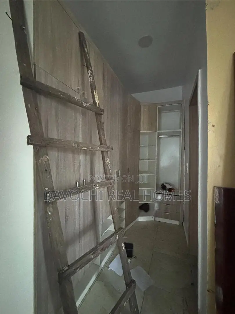 4bdrm Duplex in Orchid Road, Lekki Phase 2 for rent in Lekki Phase 2