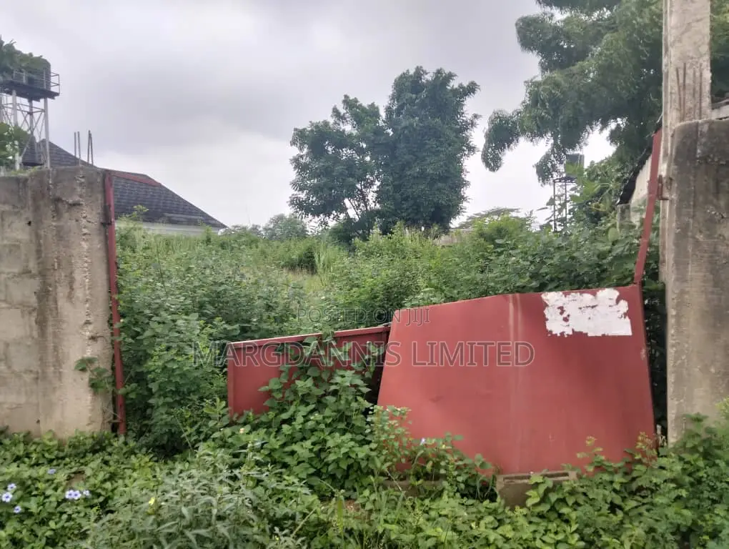 For Sale, Fenced 40/100 Size Land at Alogba, Ebute, Ikorodu in Ebute
